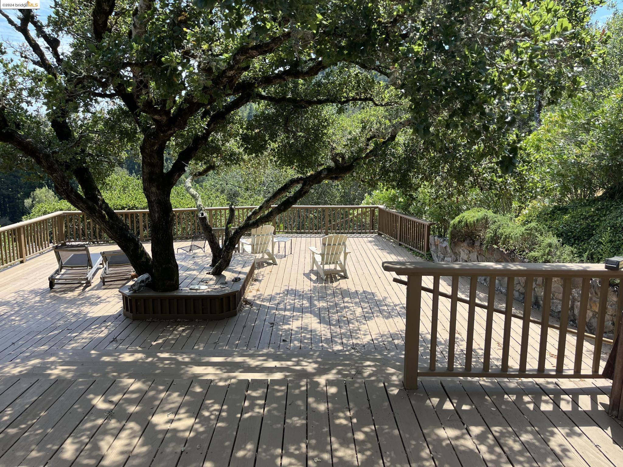 Mill Valley, CA 94941,20 Sheridan Ct