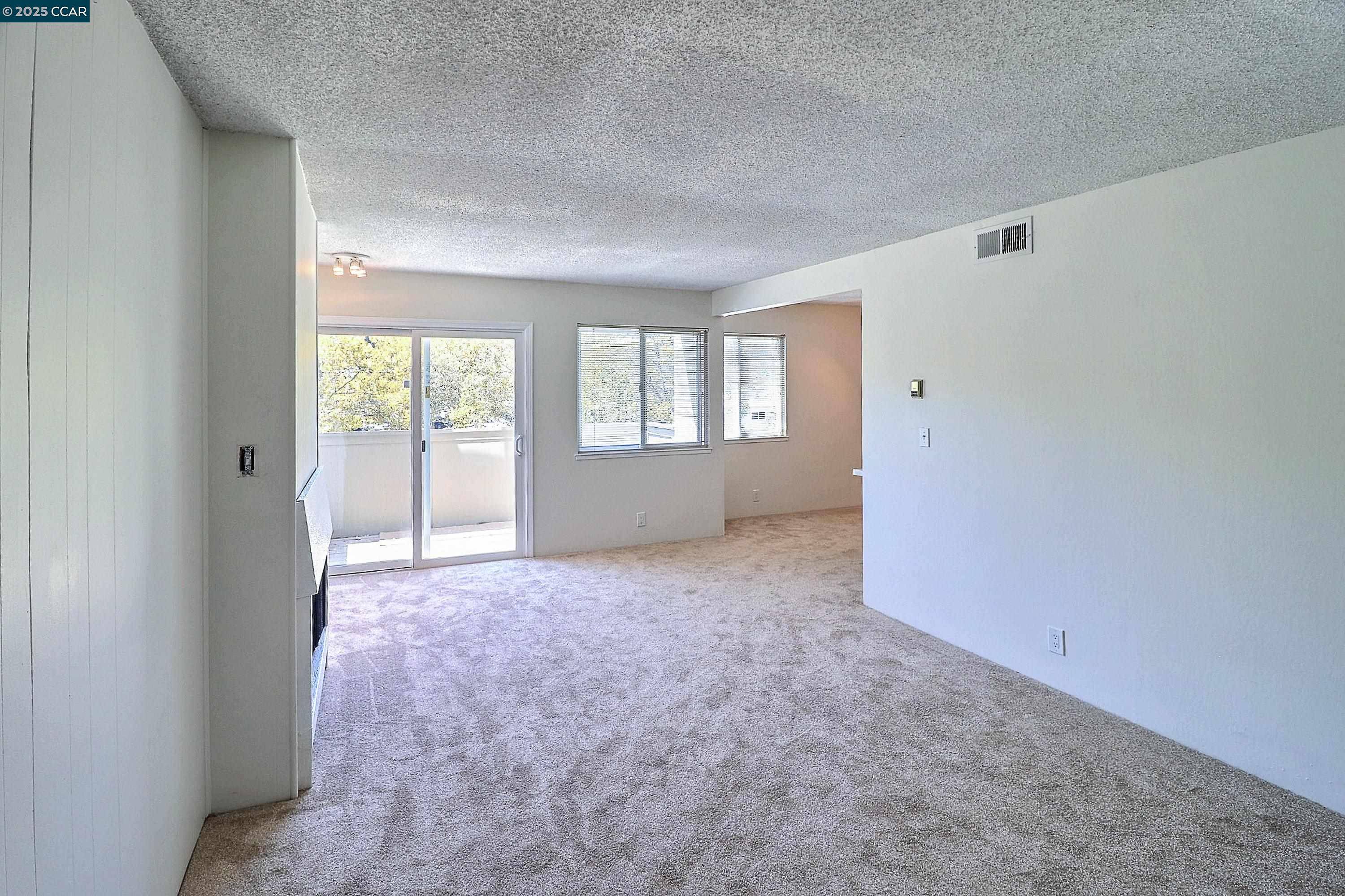 Walnut Creek, CA 94596,1806 Cole Ave #4A