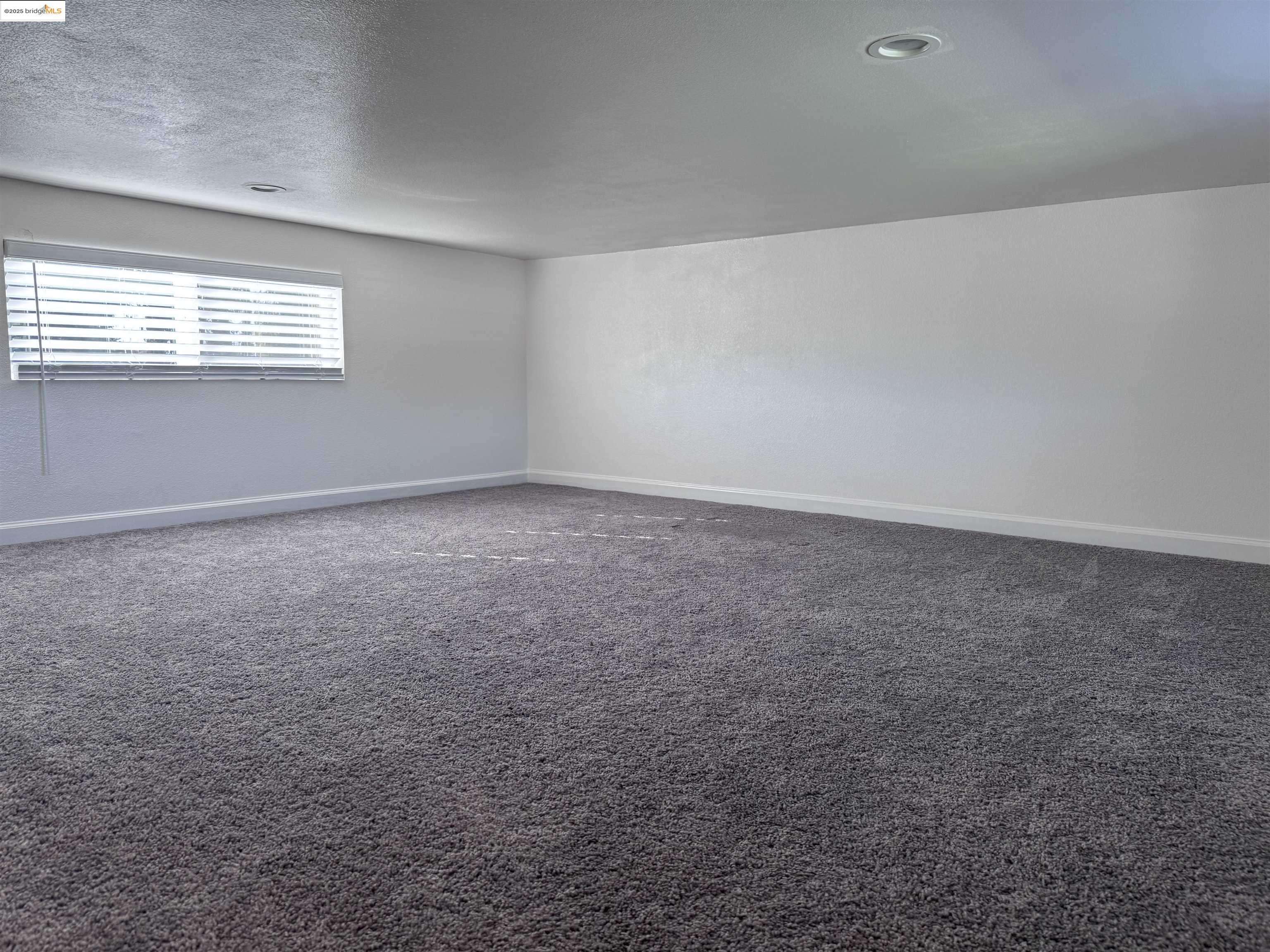 San Pablo, CA 94806,2425 Church Lane #20
