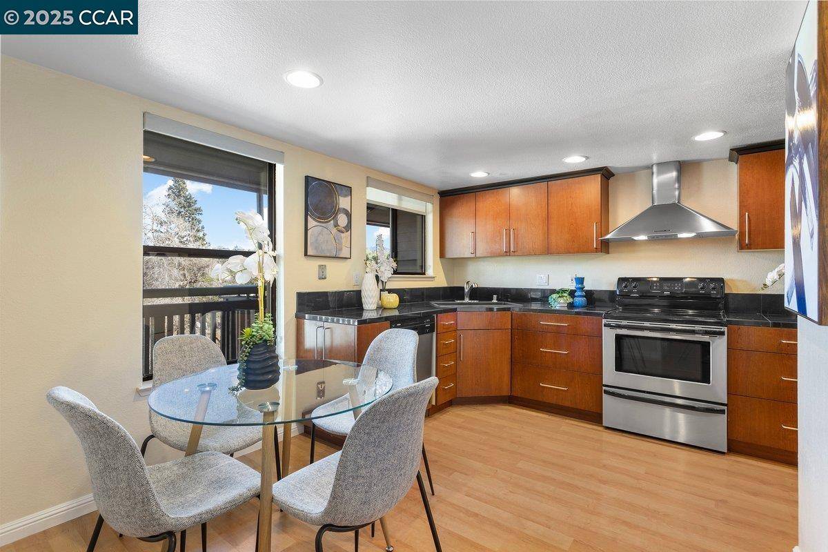 Walnut Creek, CA 94596,1676 San Miguel Dr