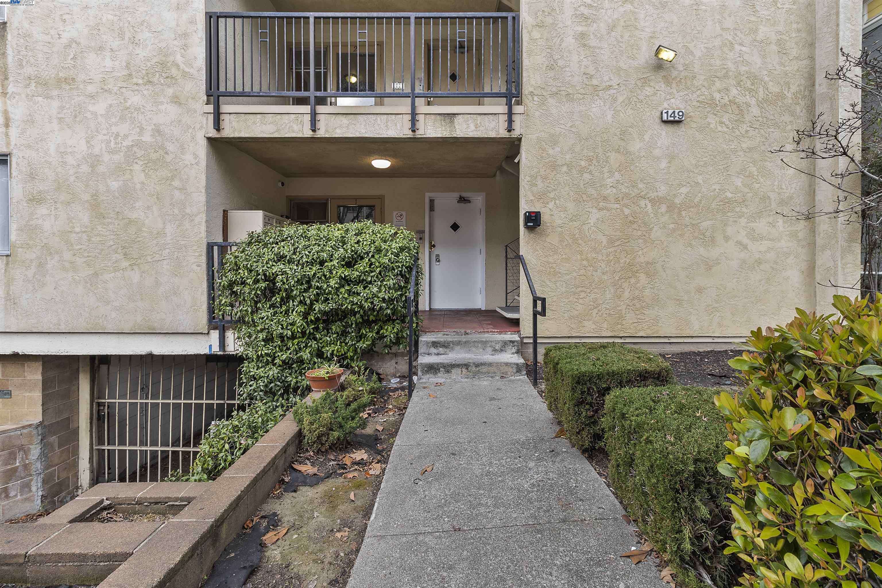 Oakland, CA 94610,149 Montecito Avenue