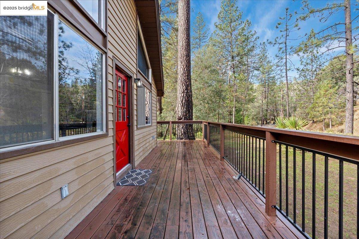 Sonora, CA 95370,16853 E Meadow Ln