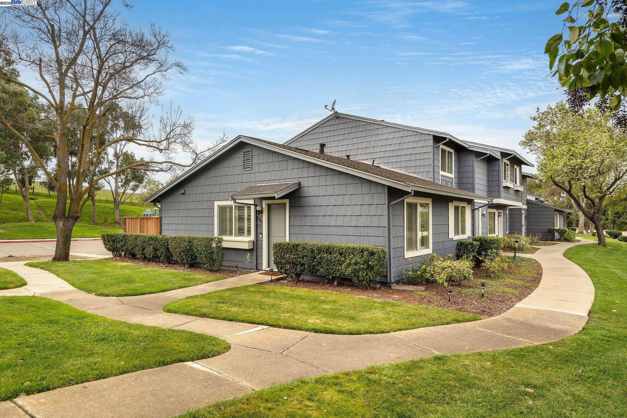 Livermore, CA 94551,1243 Spring Valley Cmn