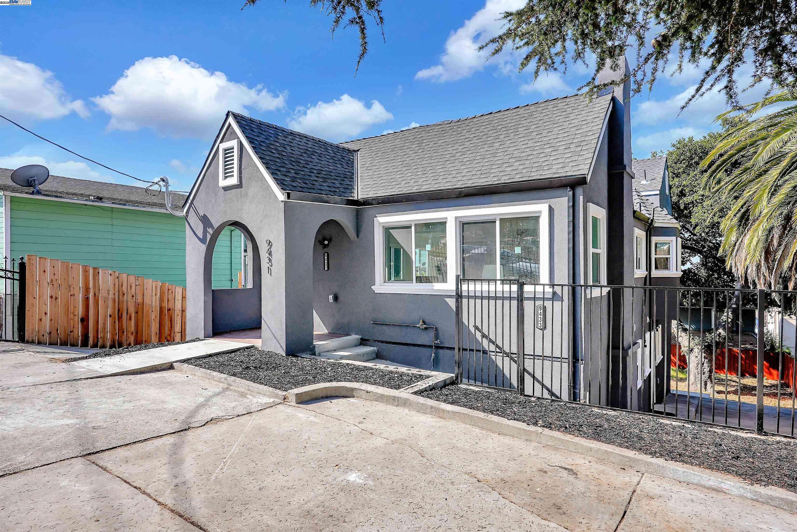 Oakland, CA 94605,9431 Thermal St