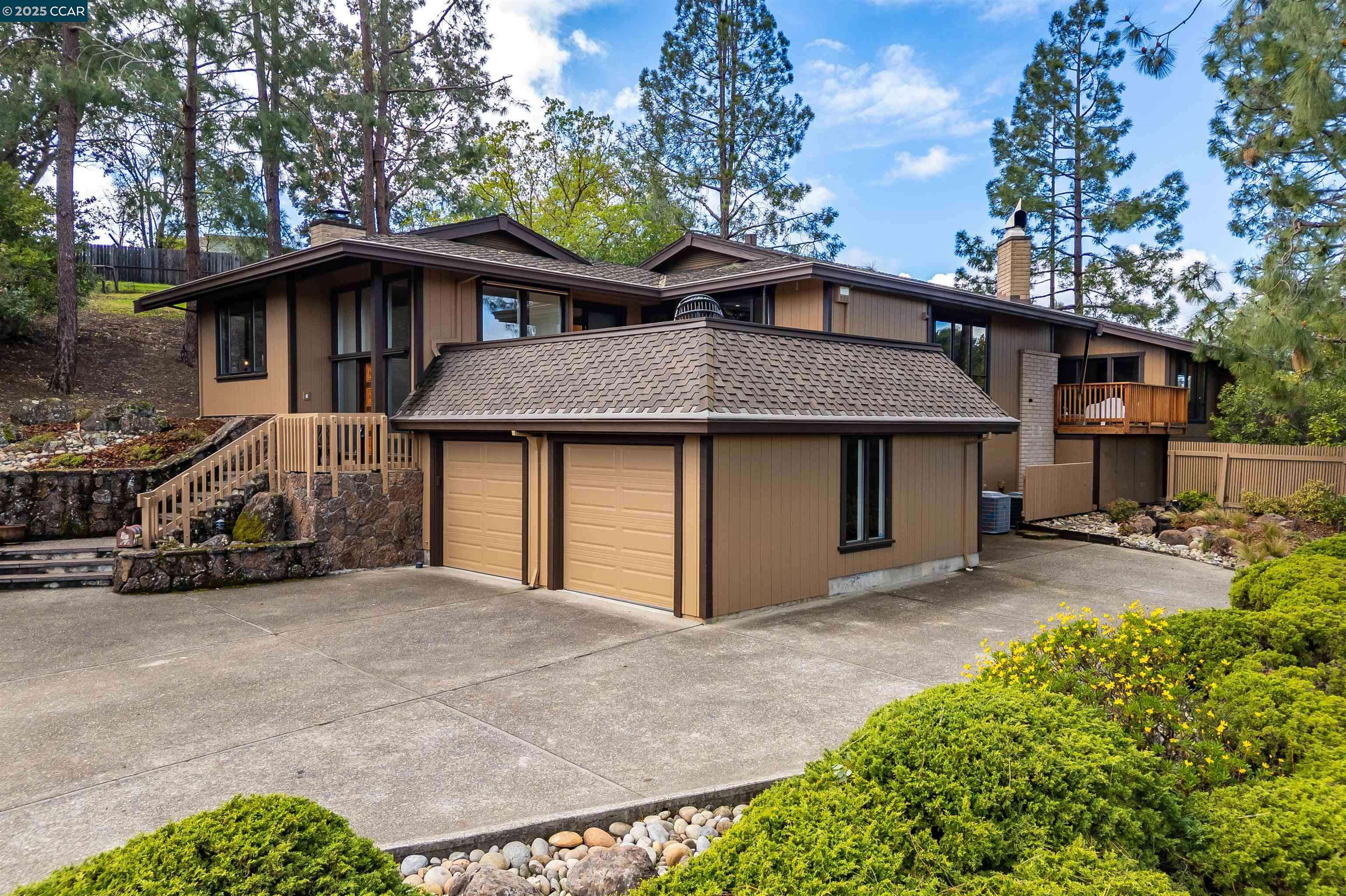 Concord, CA 94518,910 Ridge Dr
