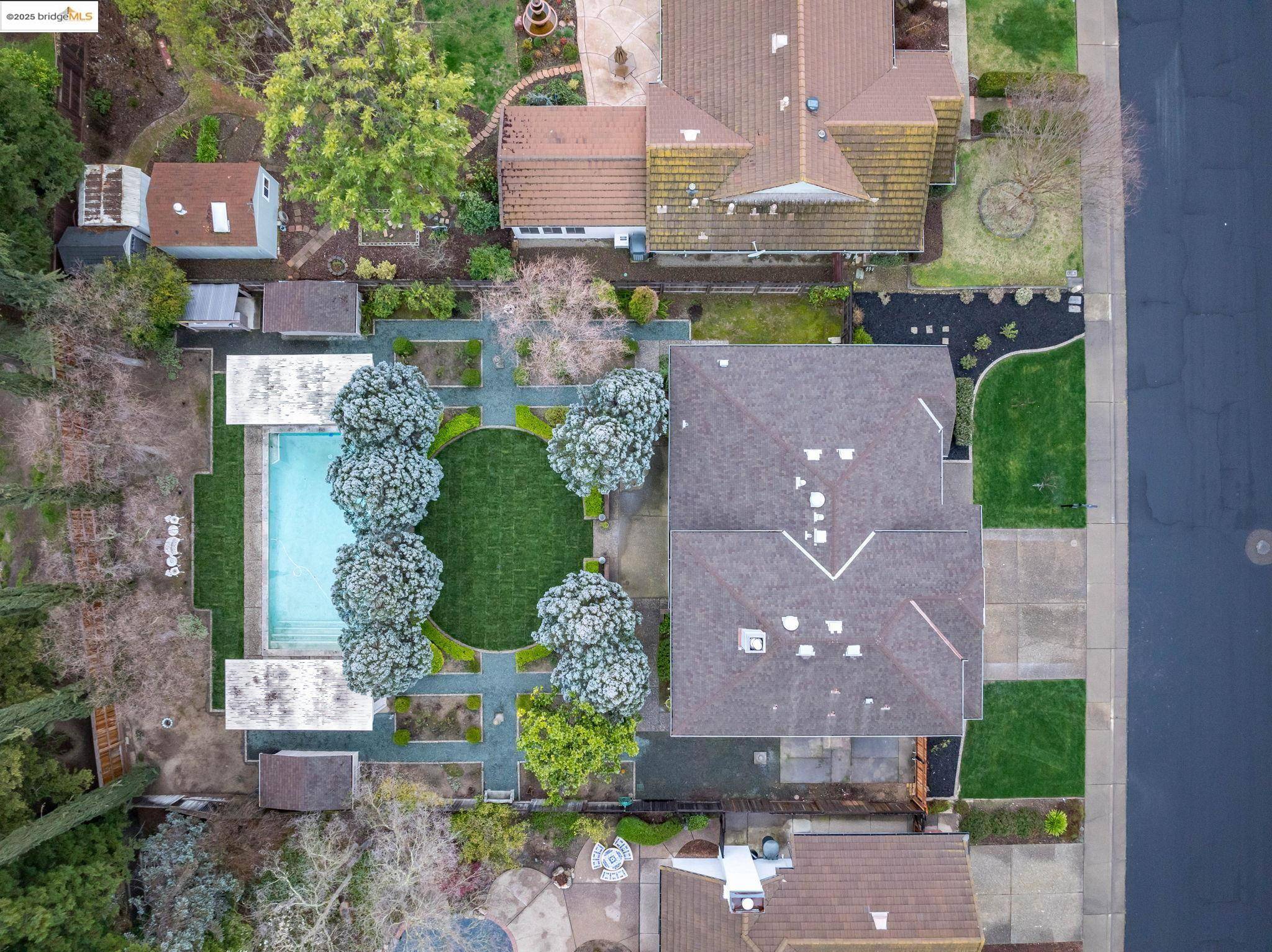Roseville, CA 95661,1307 Meadowvista Way
