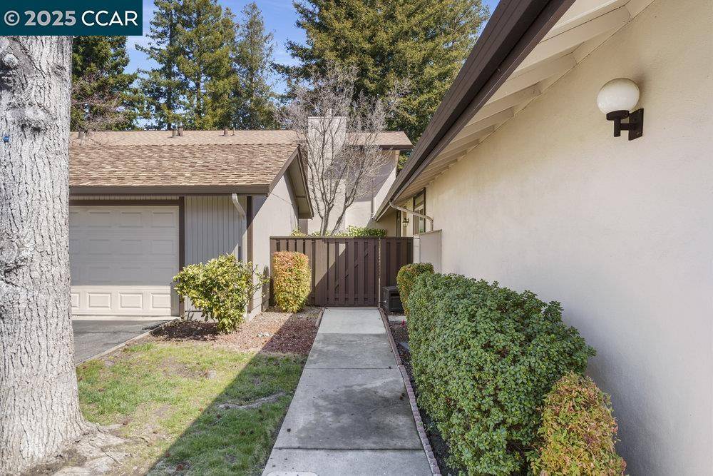 Walnut Creek, CA 94598,1965 Countrywood Ct