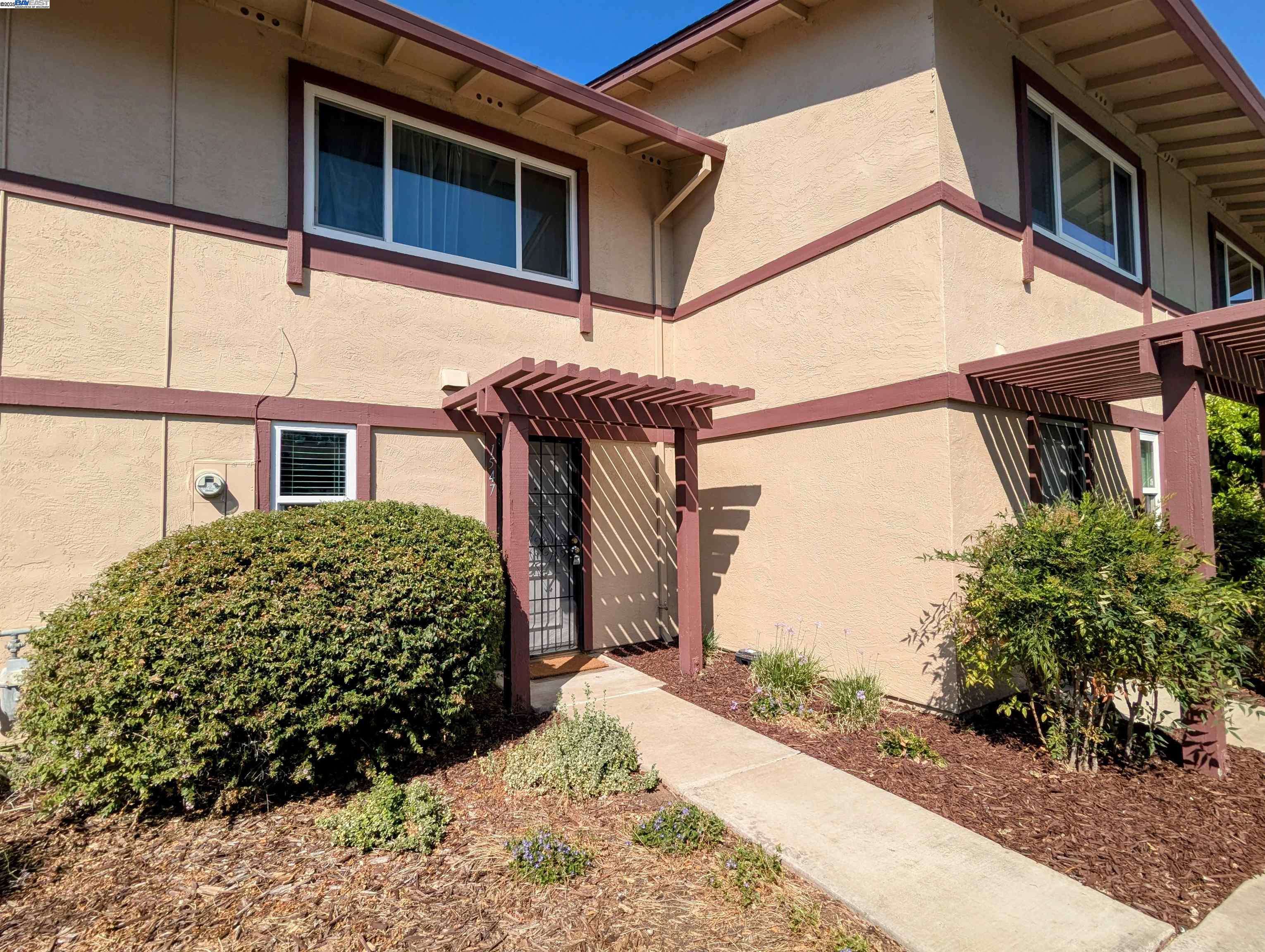 Concord, CA 94521,1547 Parkwood Pl #https://cdnpara