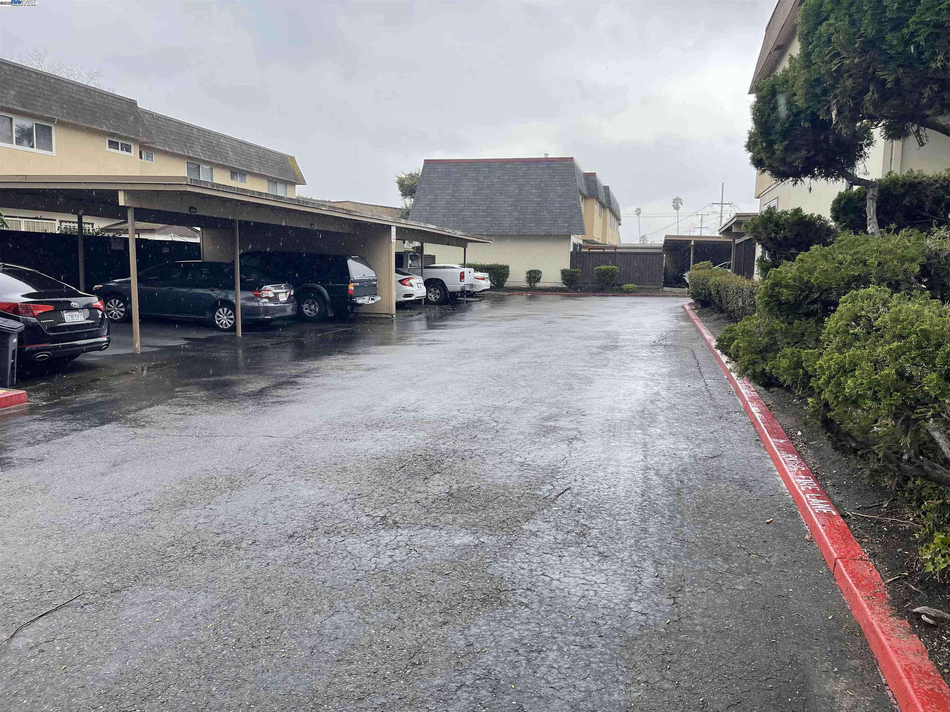 Hayward, CA 94545,2832 Oliver Dr