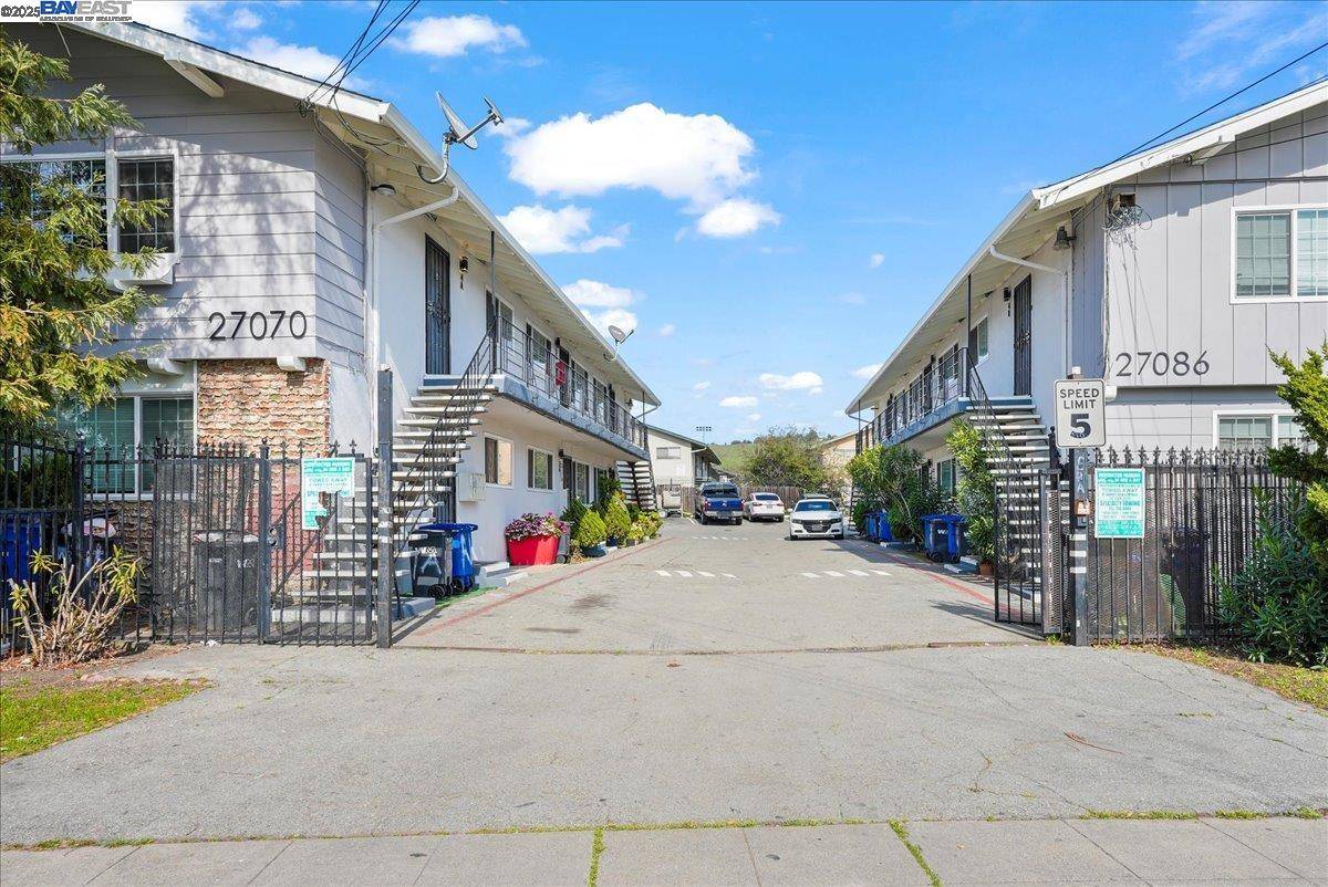 Hayward, CA 94544,27070 Manon Ave