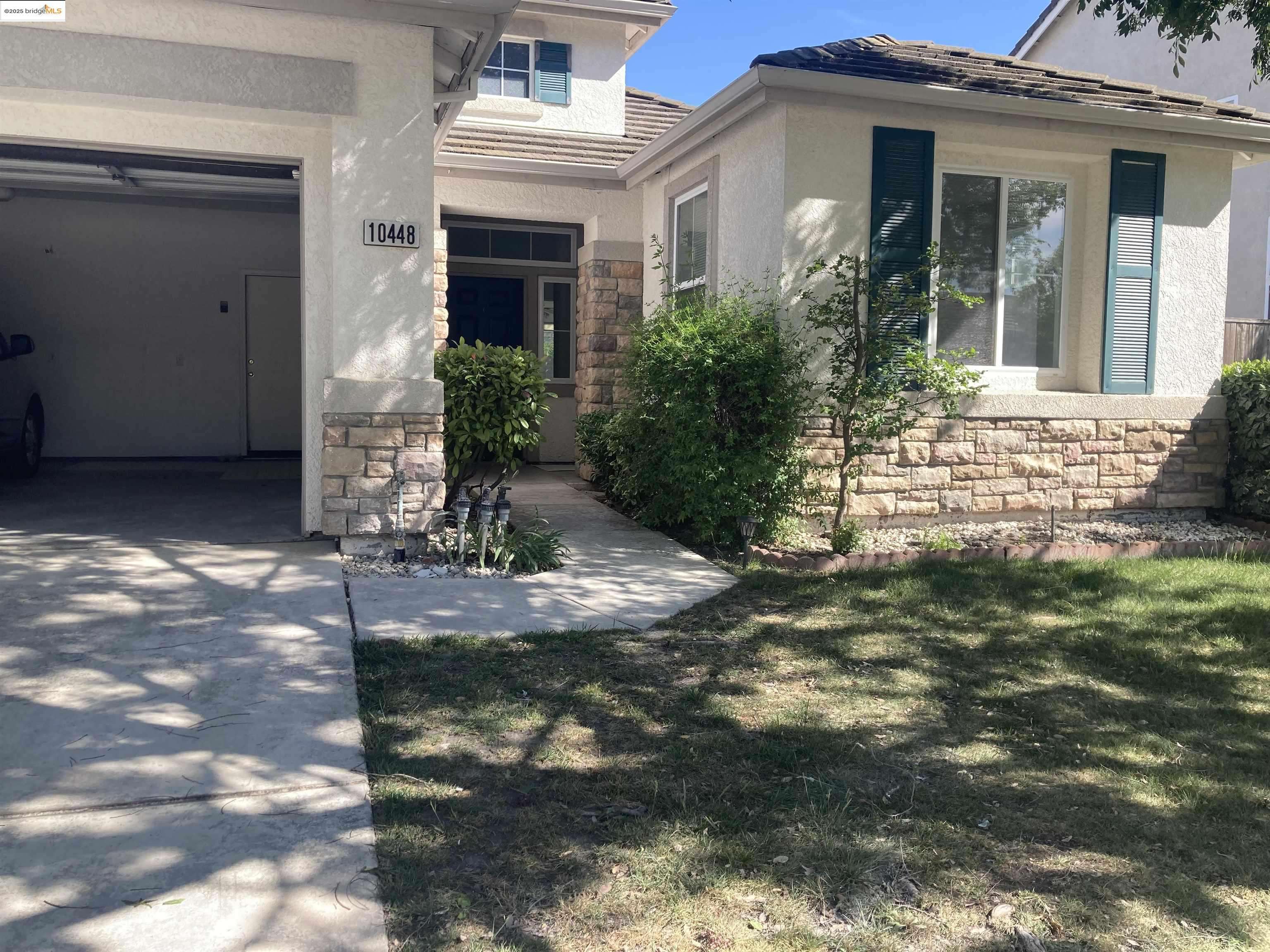 Stockton, CA 95219,10448 almanor circle