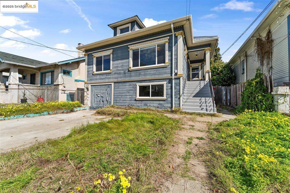 Oakland, CA 94601,4076 Santa Rita St