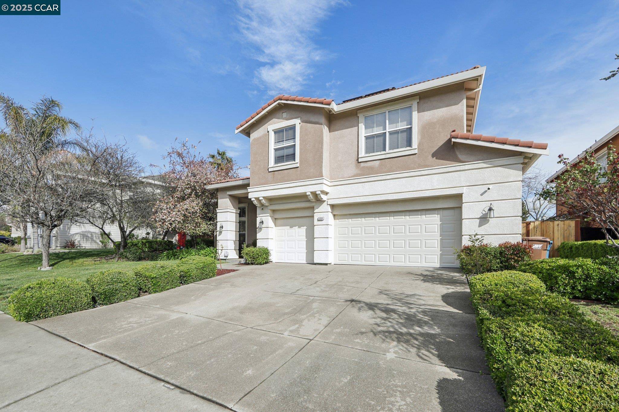 Antioch, CA 94531,5004 Star Mine Way