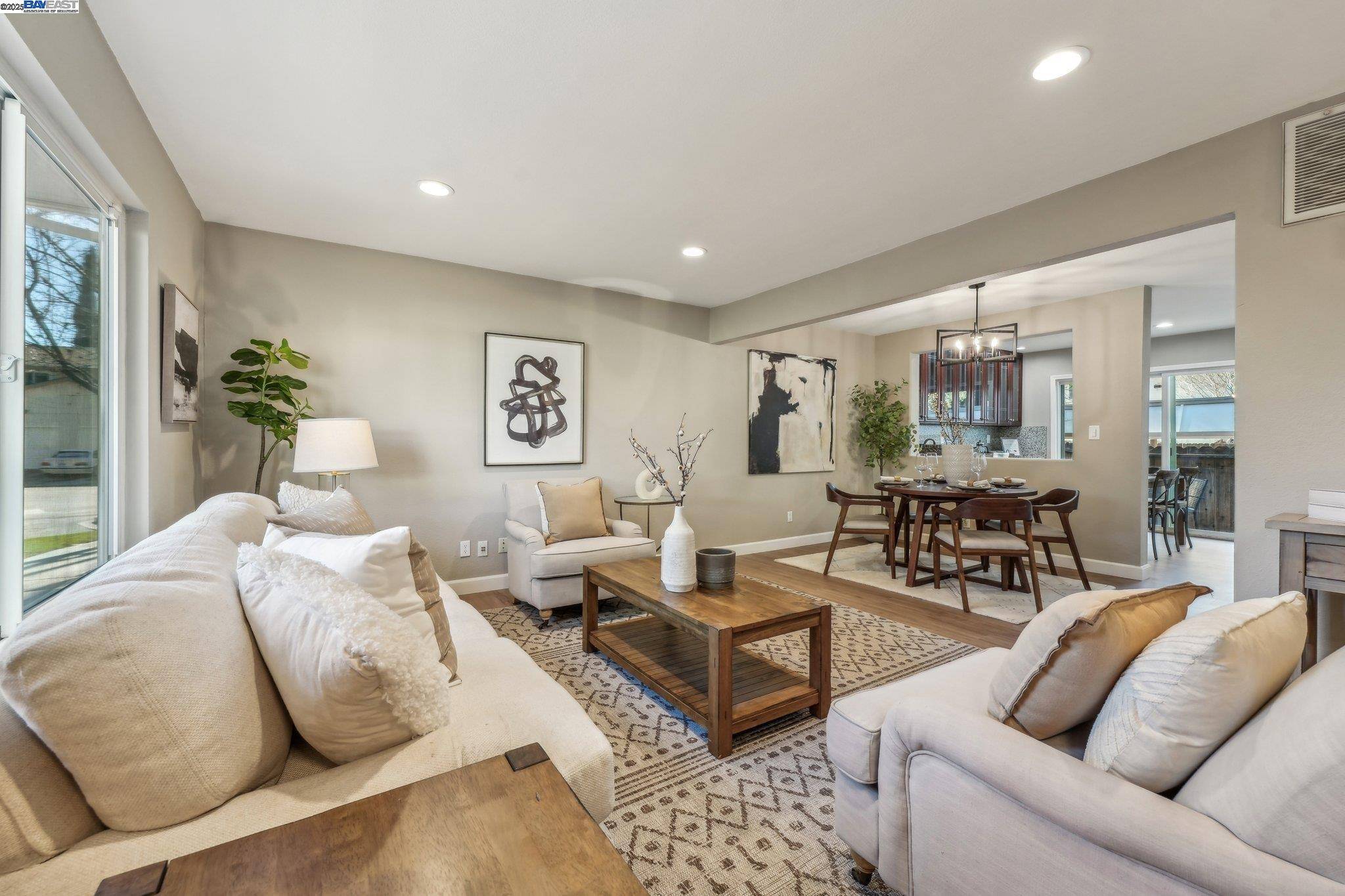 Pleasanton, CA 94588,3689 Woodbine Way