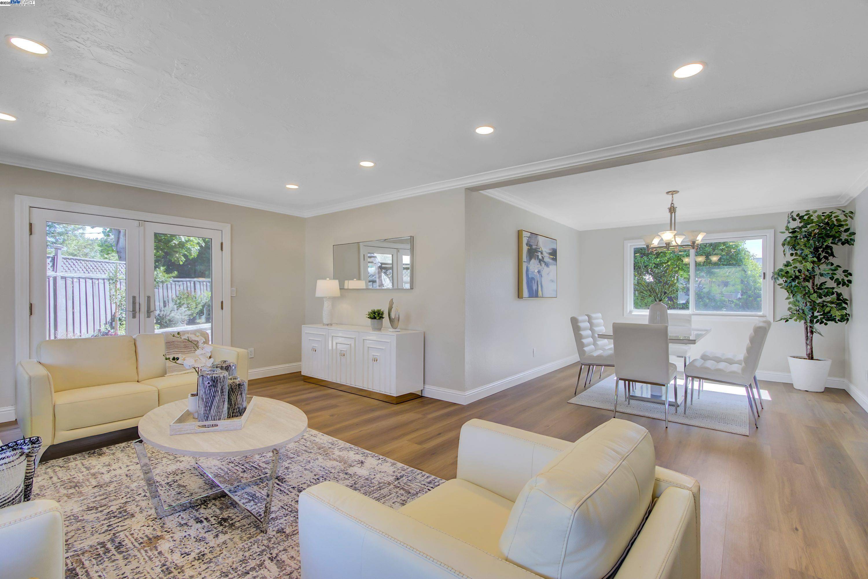Walnut Creek, CA 94598,317 Deerpark Ct