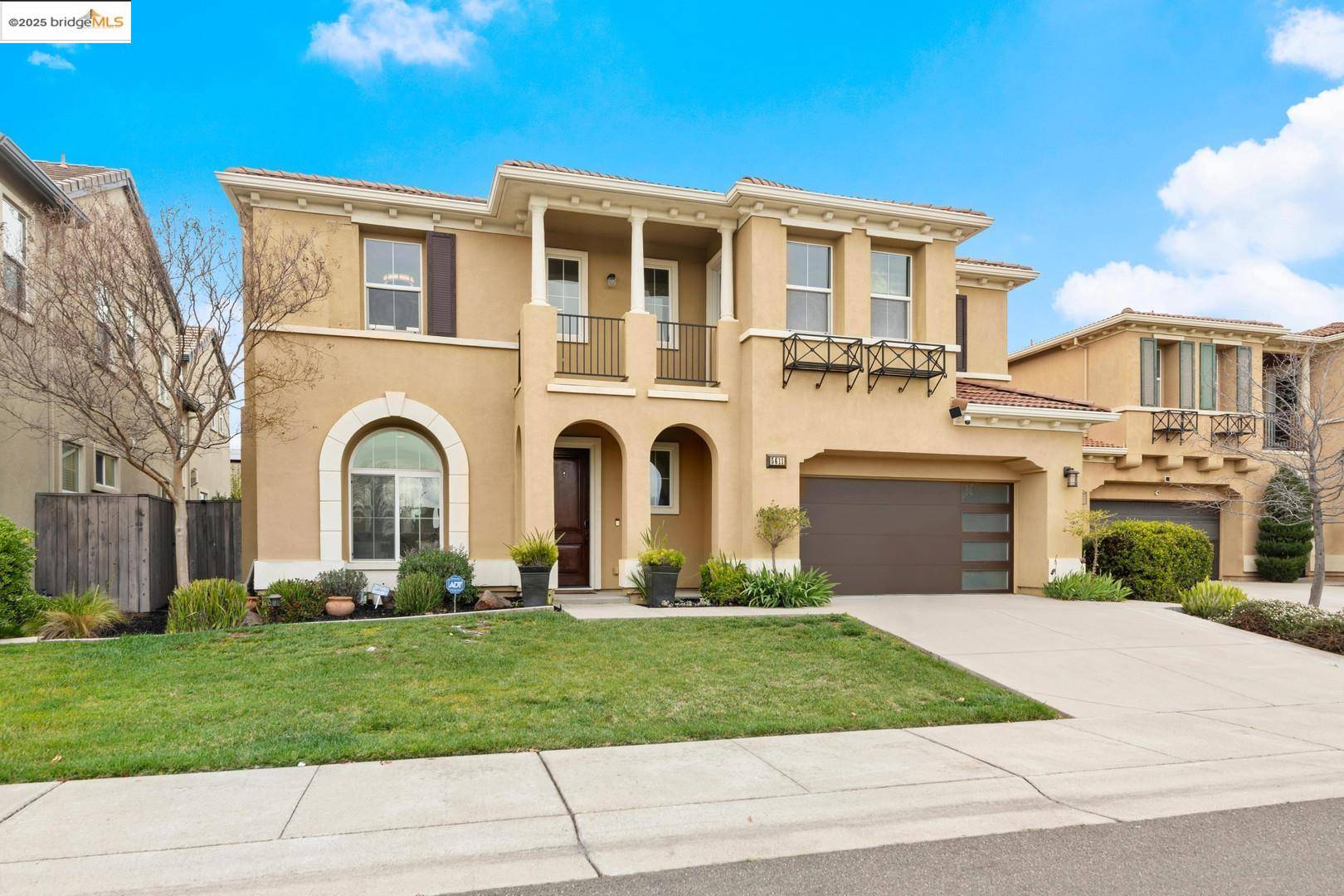 Sacramento, CA 95835,5611 Da Vinci WAY