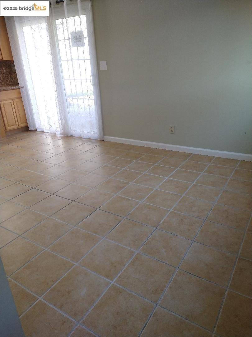 Union City, CA 94587,2242 Ptarmigan Ct