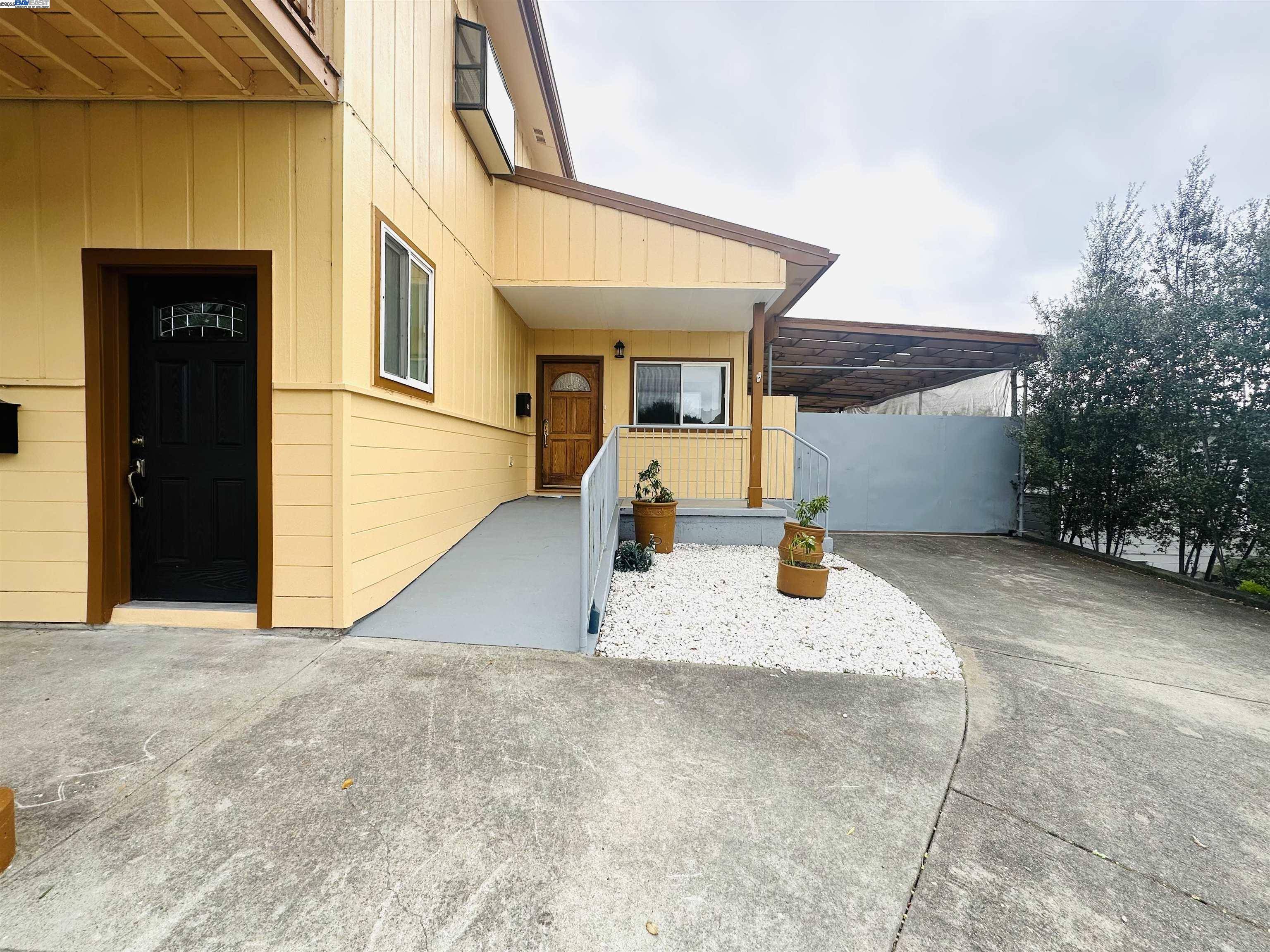 Richmond, CA 94805,6104 Bernhard Ave