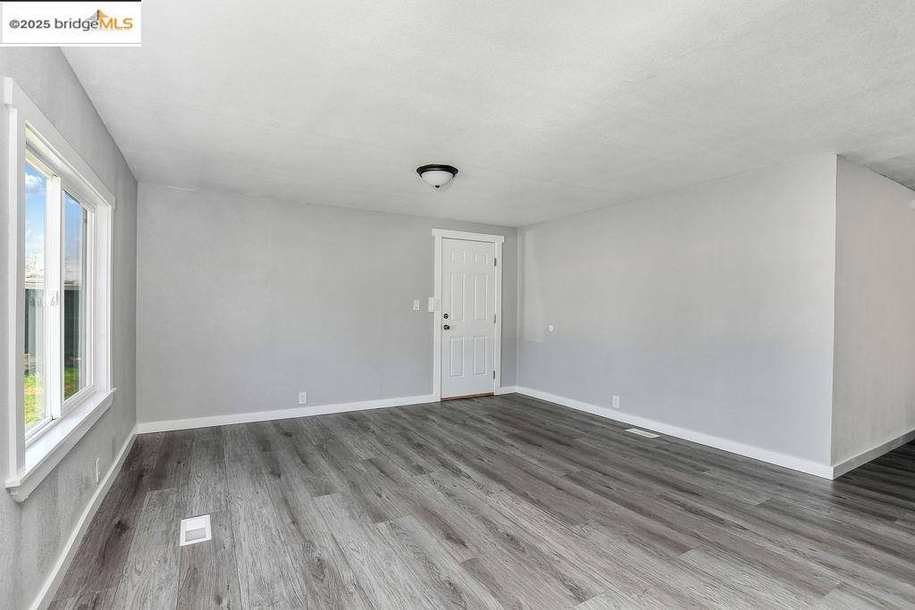 Bethel Island, CA 94511,3505 Gateway Drive #E5