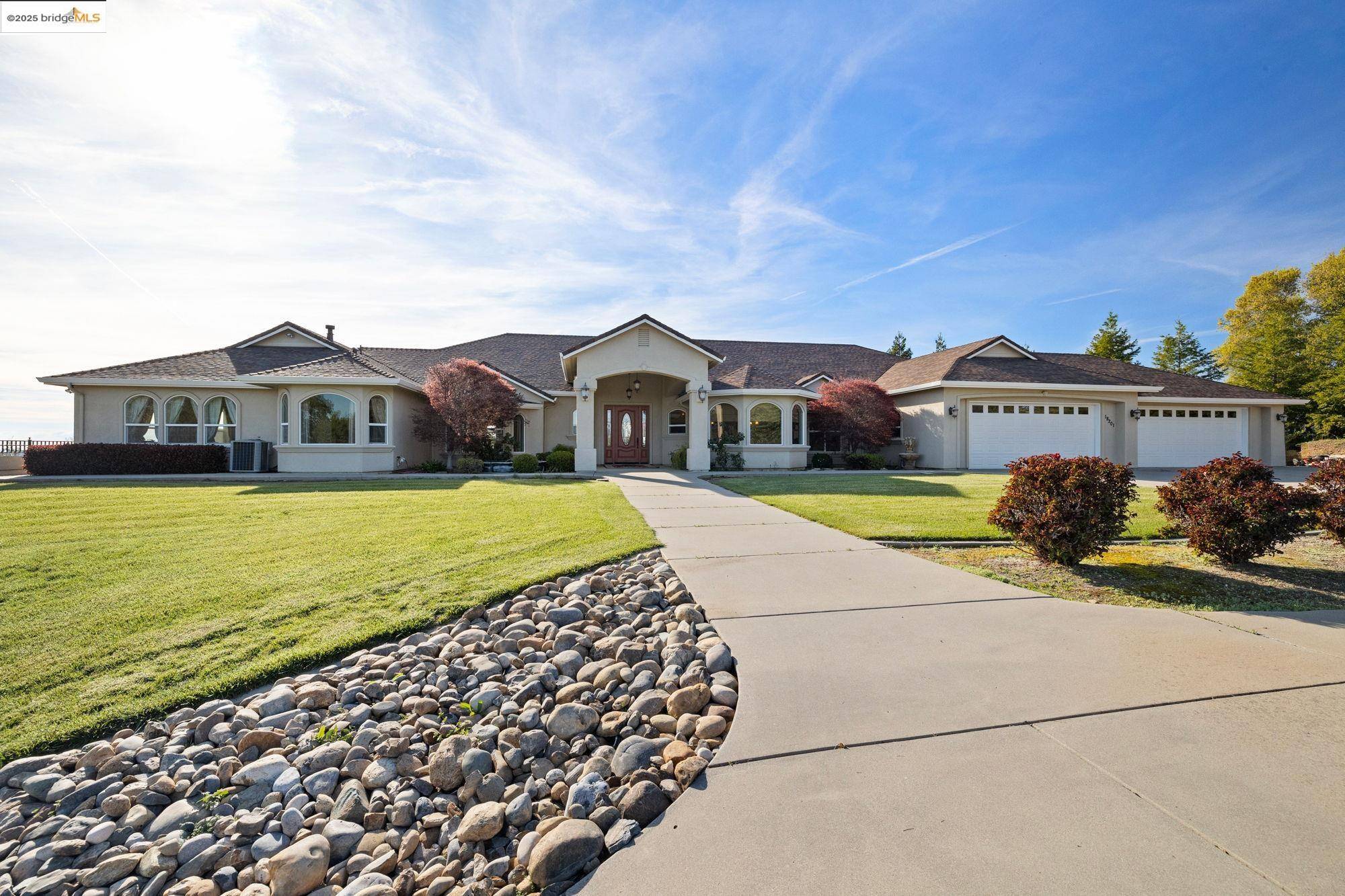Jamestown, CA 95327,18201 Golden Oaks Dr