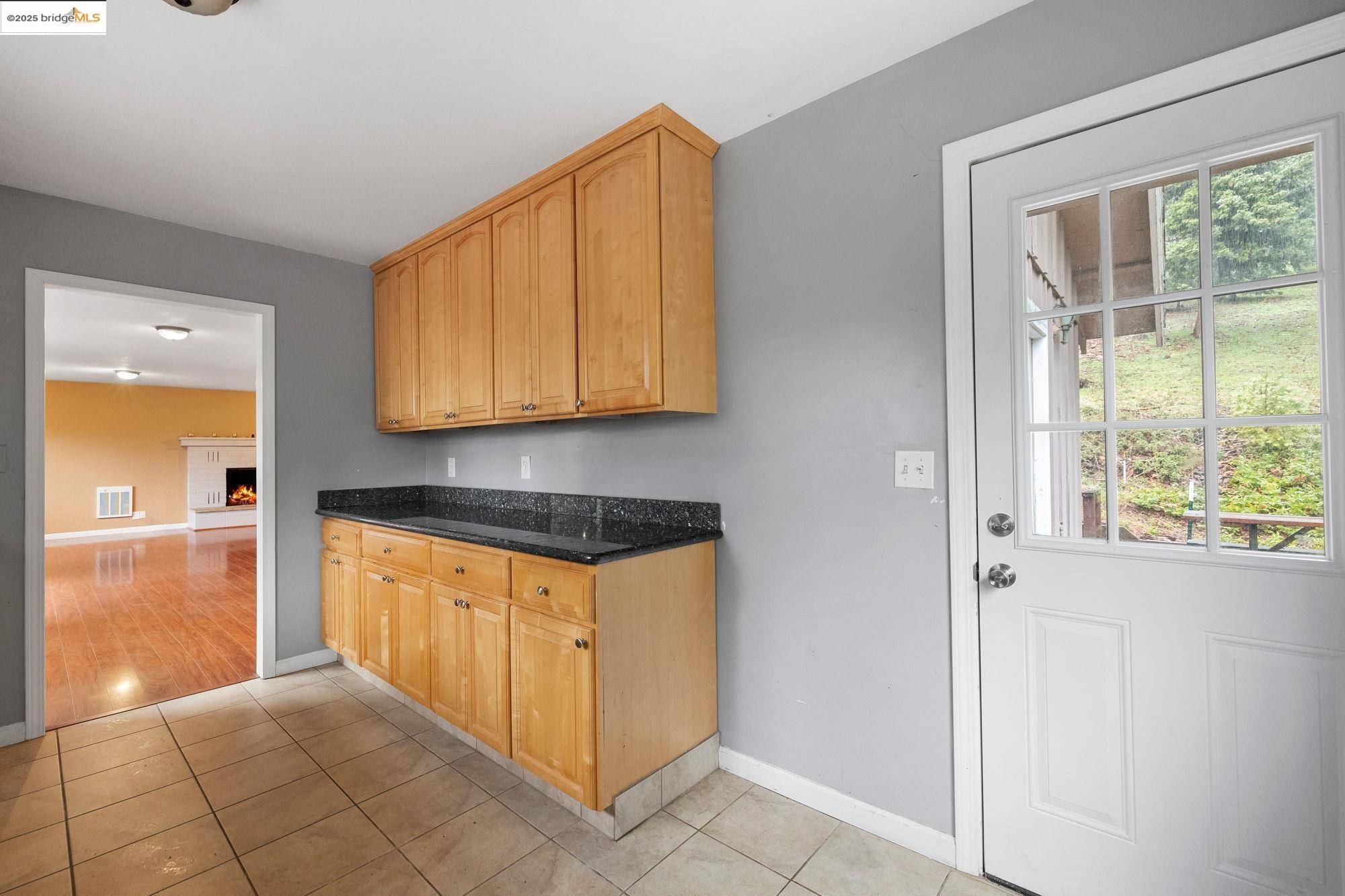 Mi Wuk Village, CA 95346,20822 Hiki Place