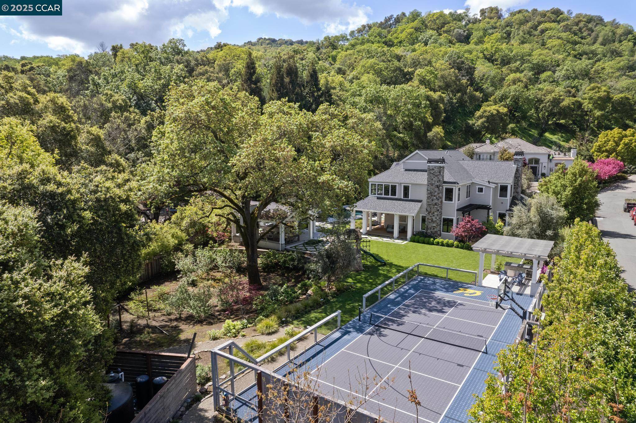 Alamo, CA 94507,271 Lark Ln