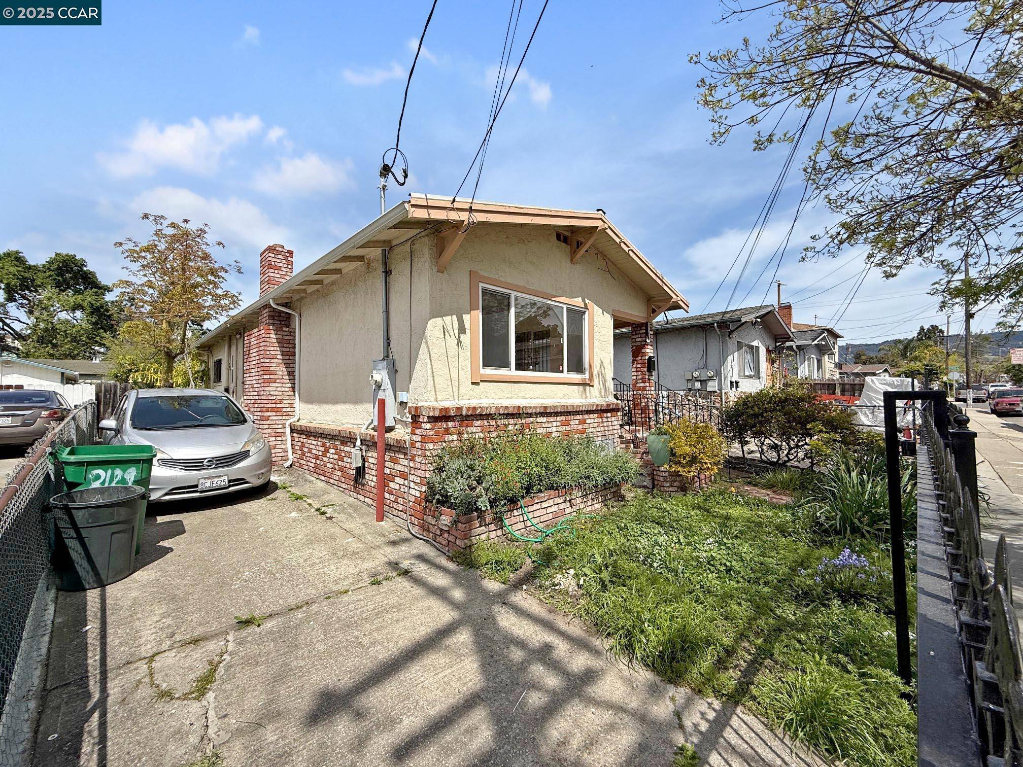 Oakland, CA 94601,2129 Harrington Ave