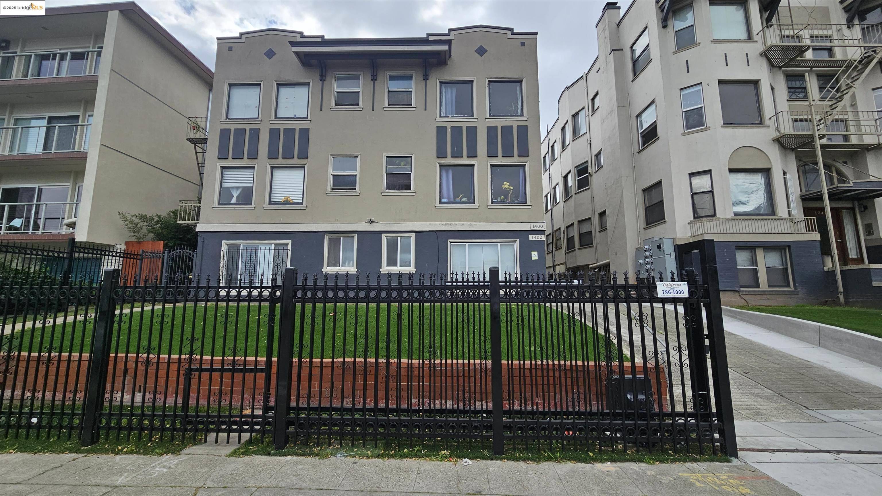 Oakland, CA 94606,1400 Lakeshore Ave #10