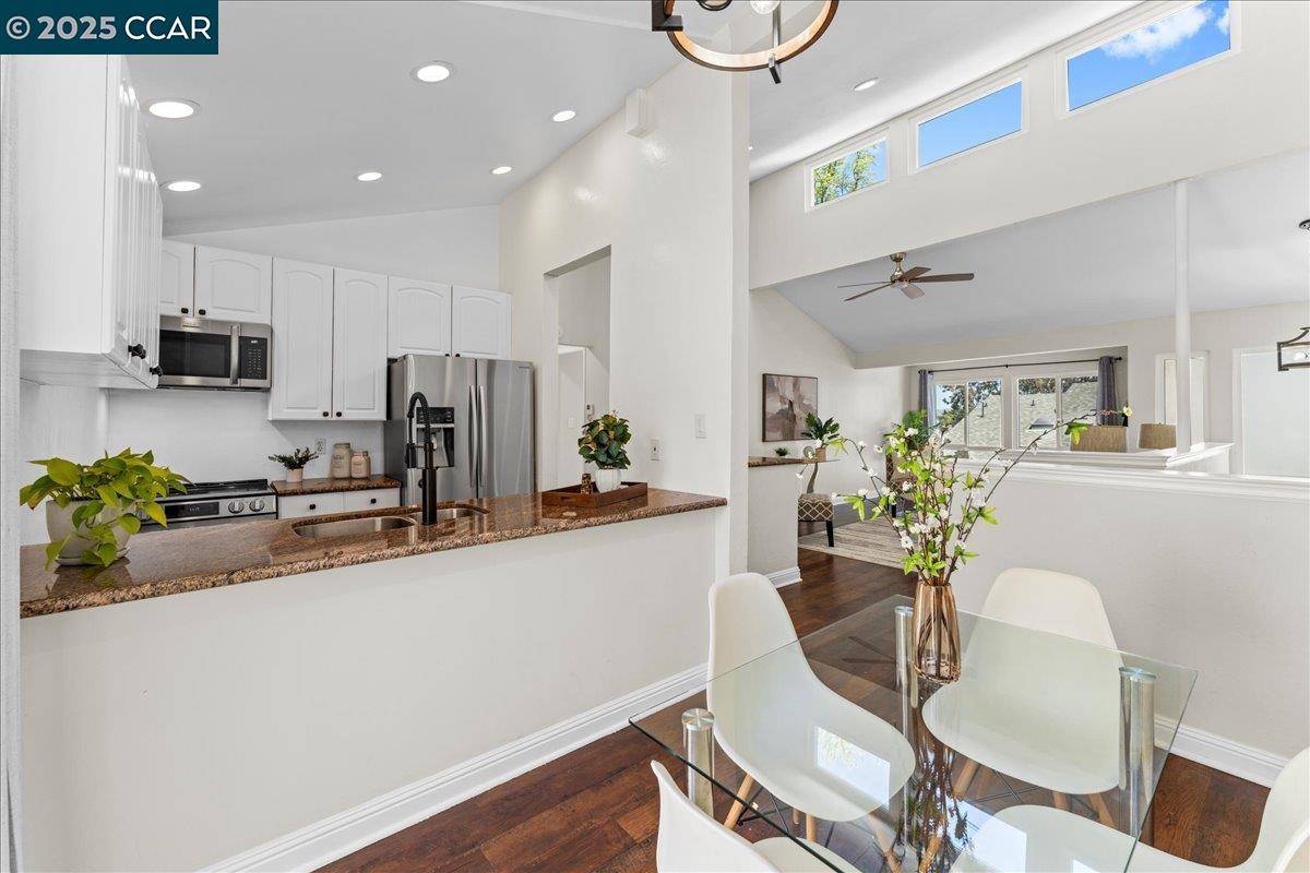 Pleasant Hill, CA 94523,429 Ridgeview Dr