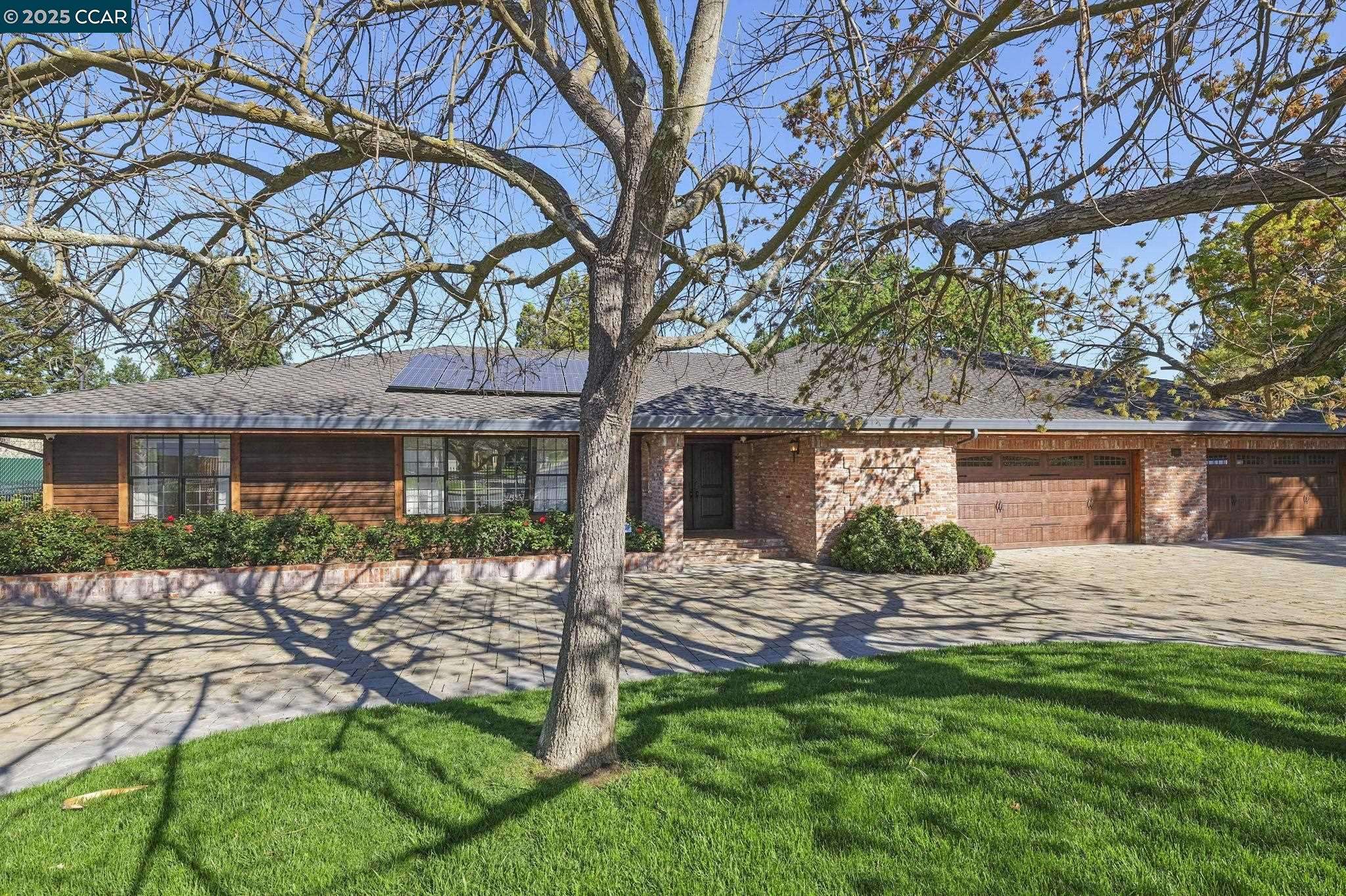 Walnut Creek, CA 94598,50 Amberwood Ln
