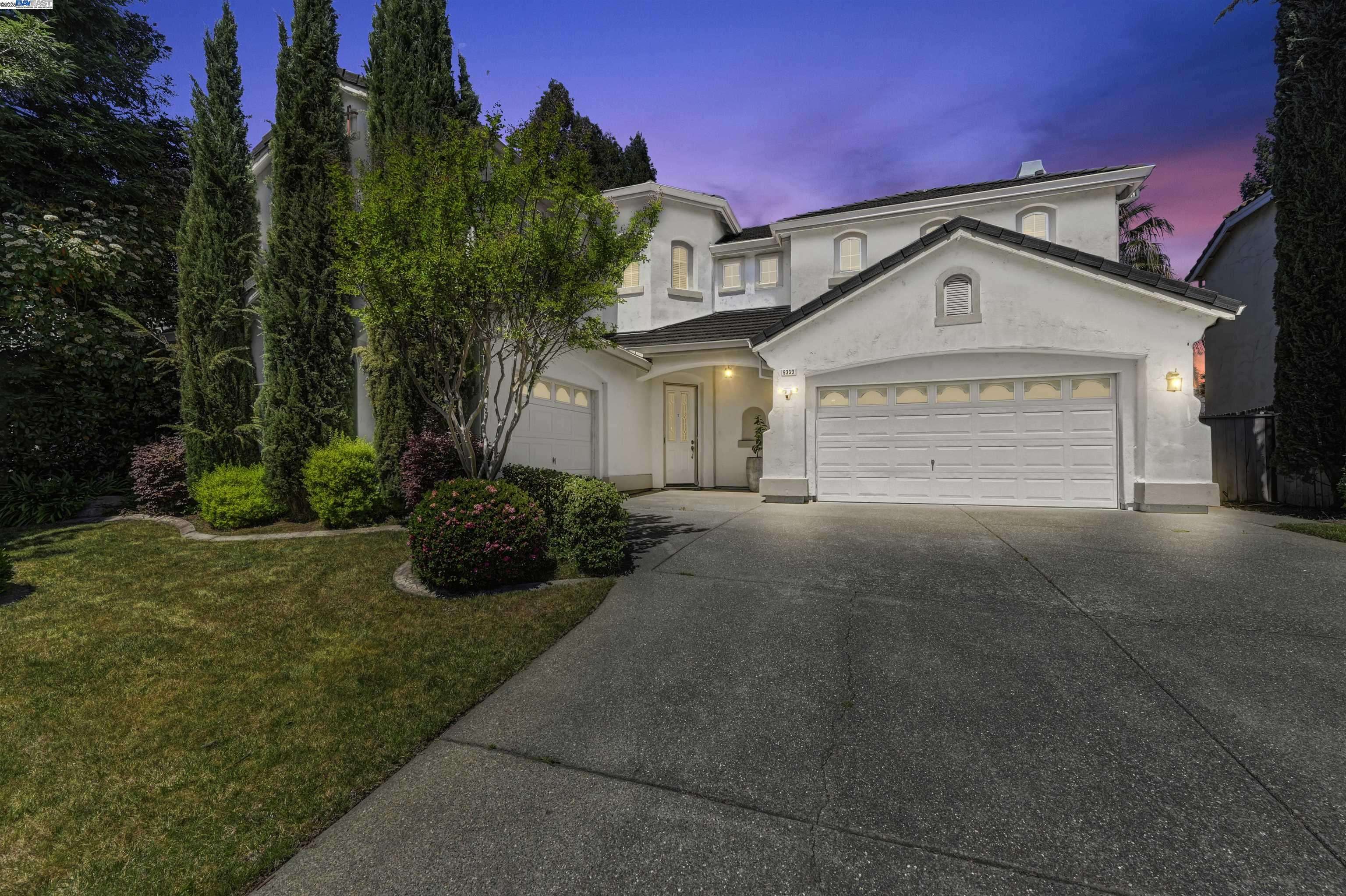 Roseville, CA 95747,9333 Moondancer