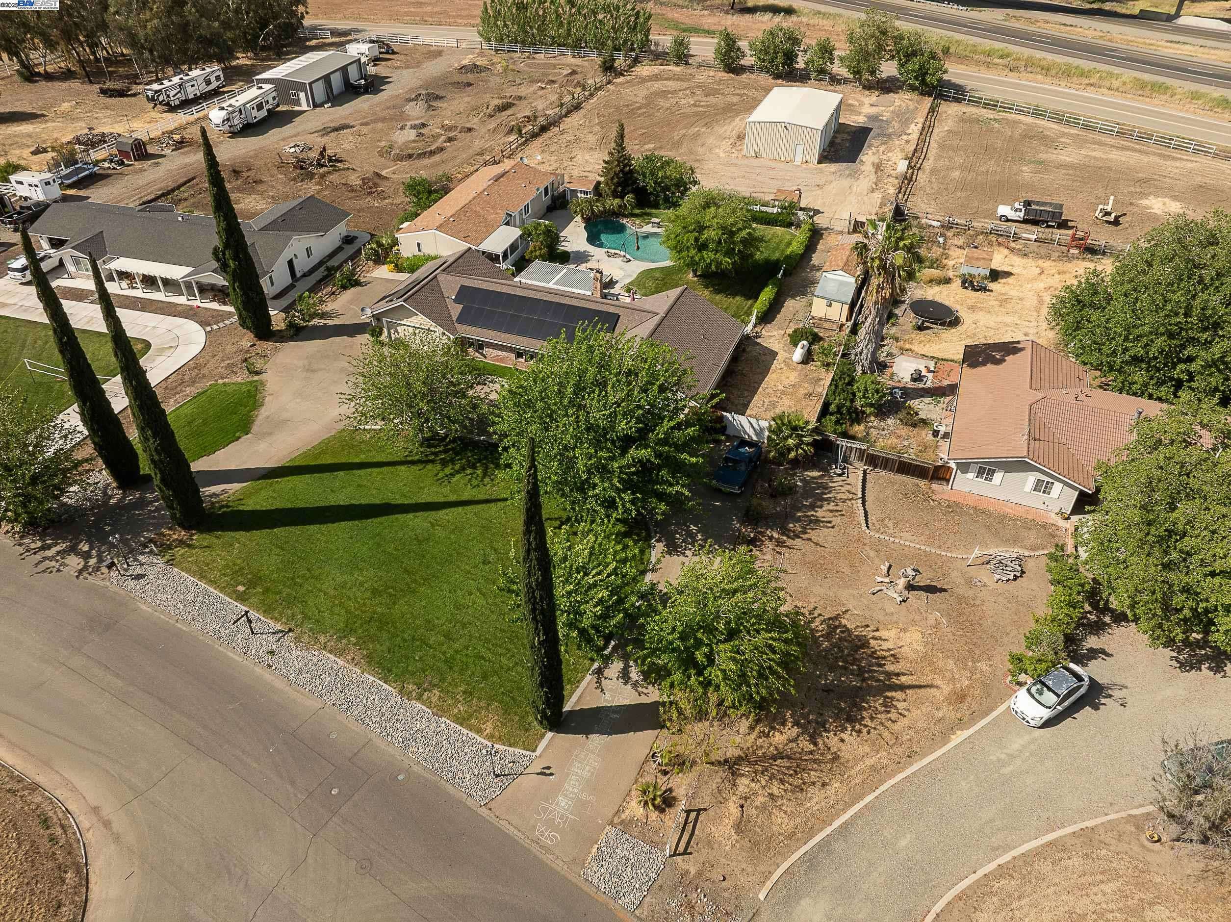 Tracy, CA 95377,7737 Stearman Rd