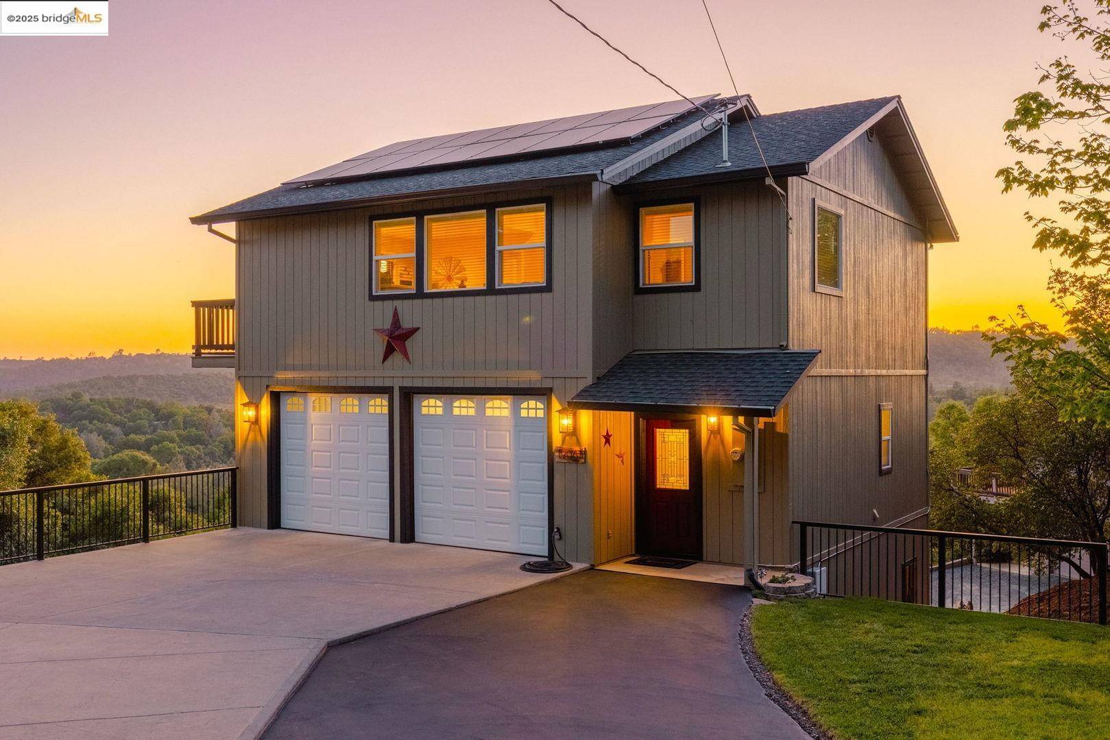 Jamestown, CA 95327,19061 North DR