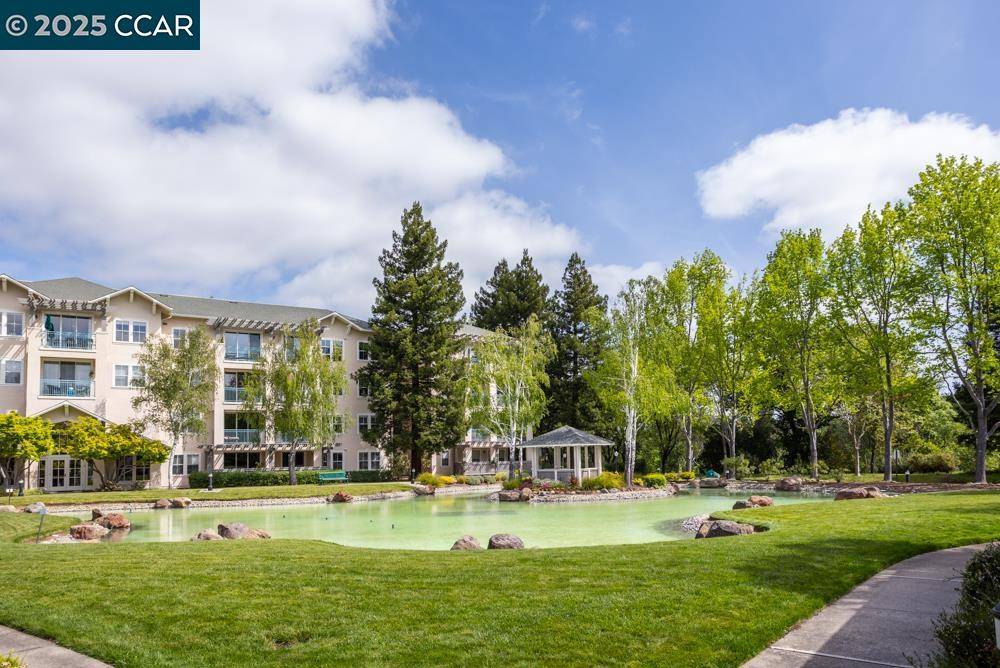 Walnut Creek, CA 94595,1860 Tice Creek Dr #1430