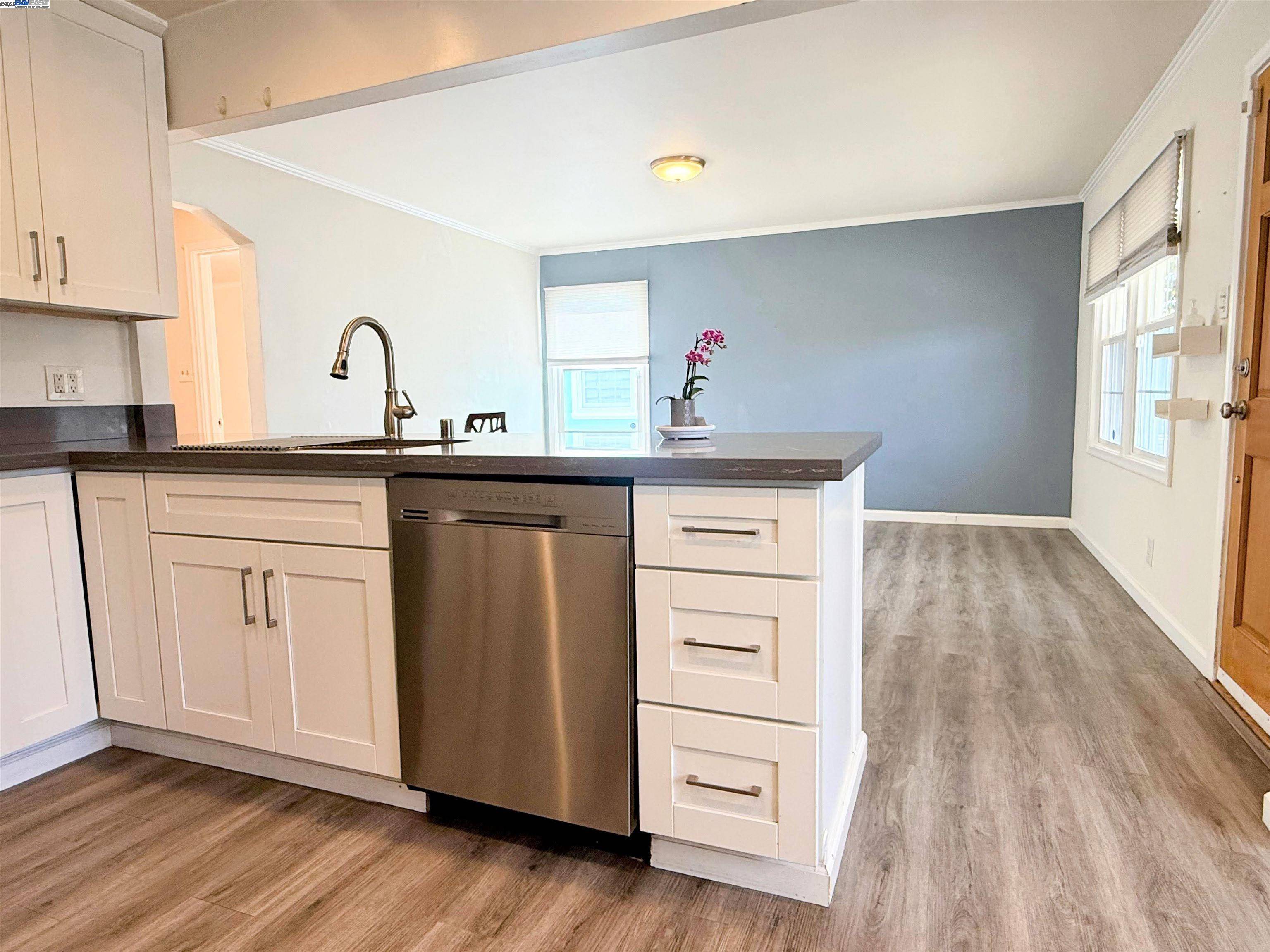 Richmond, CA 94804,726 31St St