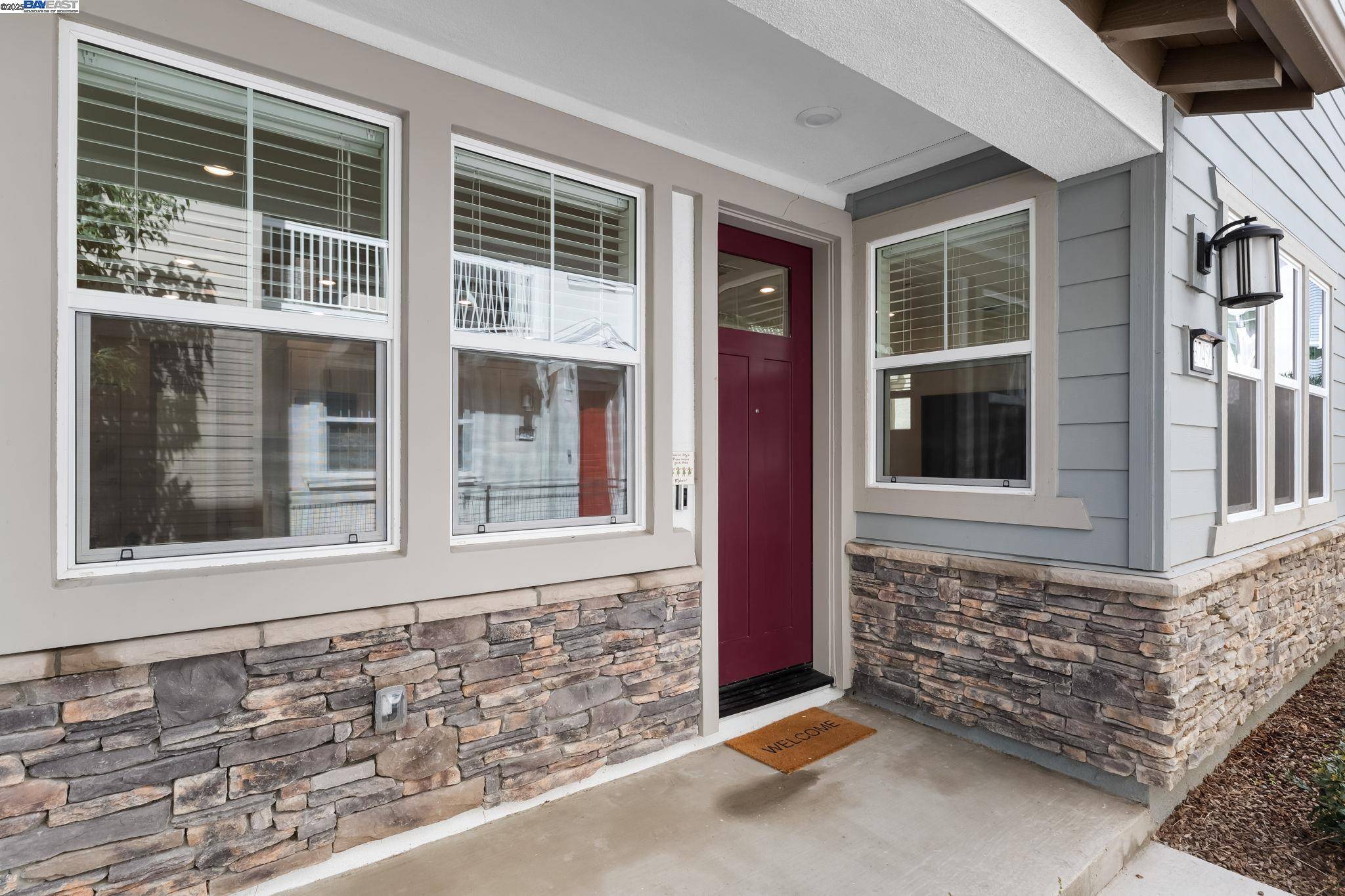 Newark, CA 94560,37450 Watersail Way