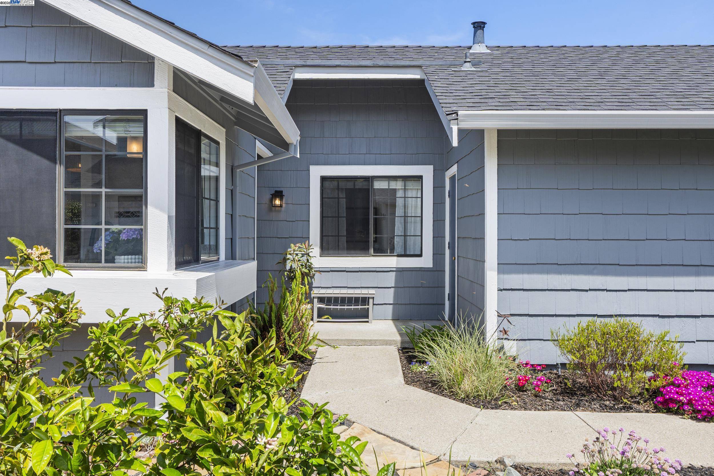 Alameda, CA 94502,154 Payot Ct