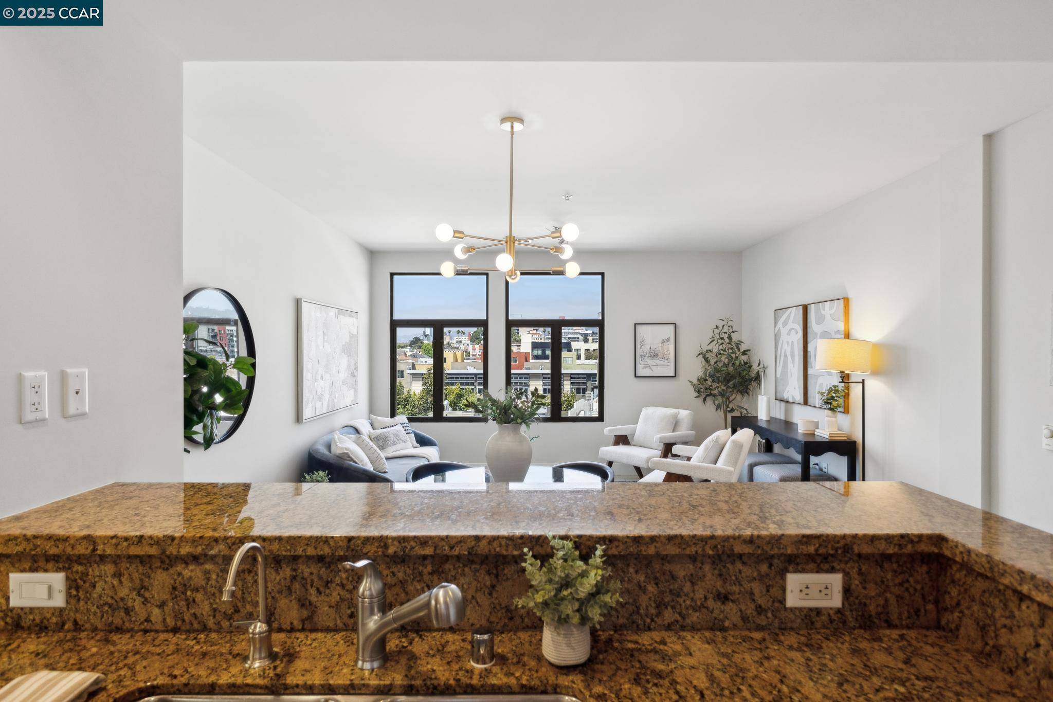 Oakland, CA 94612,438 W Grand Ave #510
