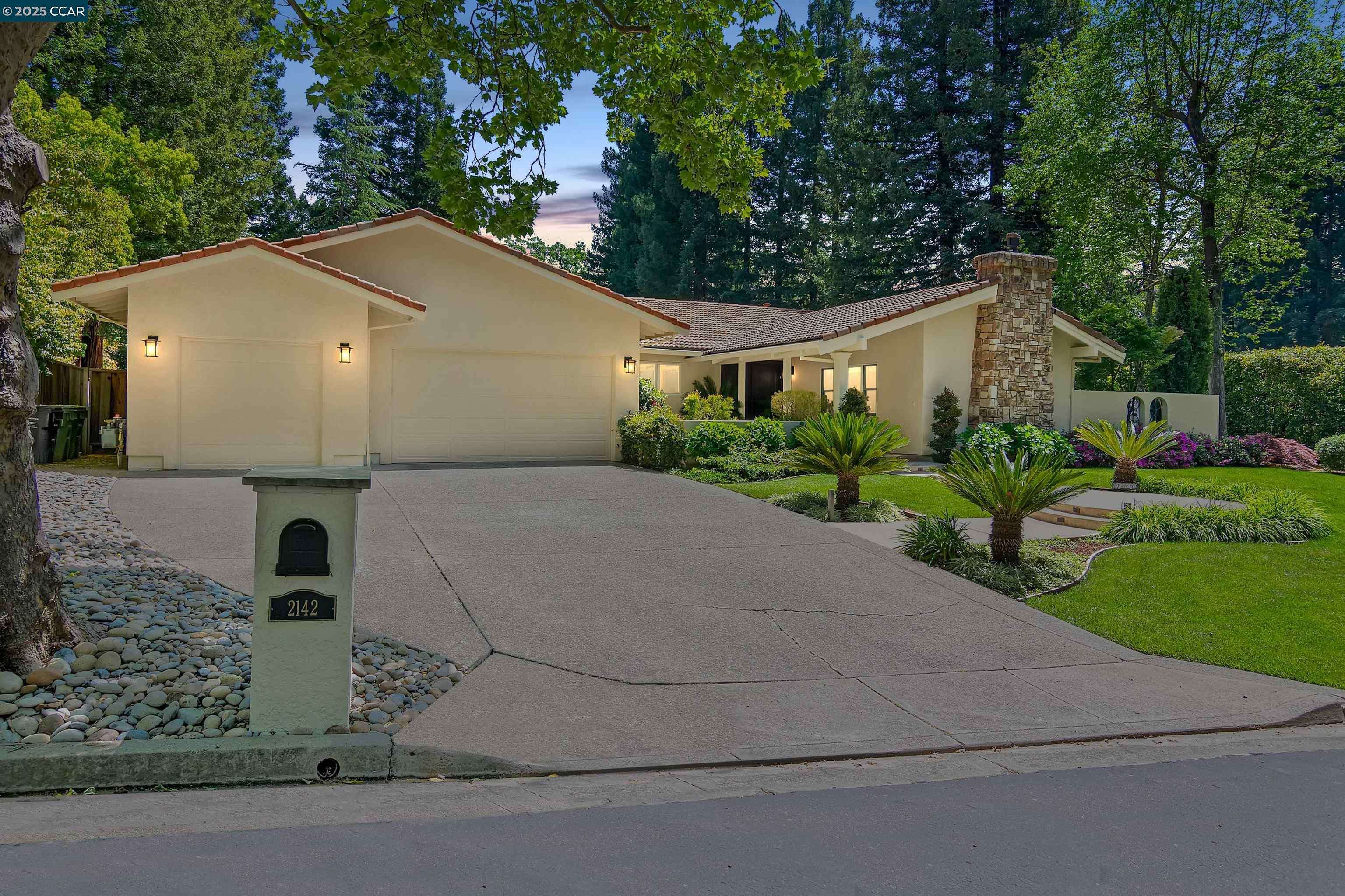 Danville, CA 94506,2142 Deer Oak Way
