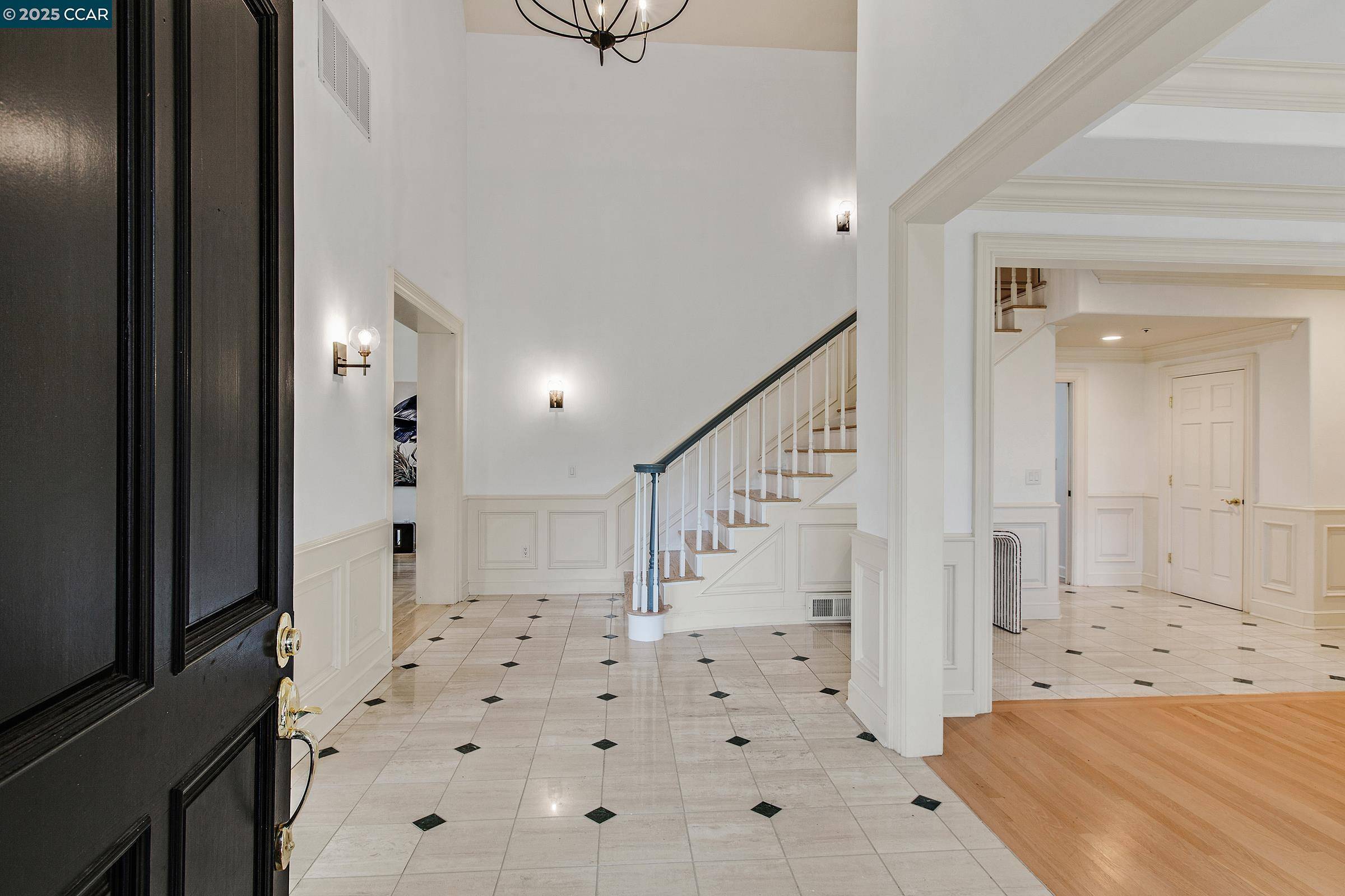 Moraga, CA 94556,50 Merrill Cir