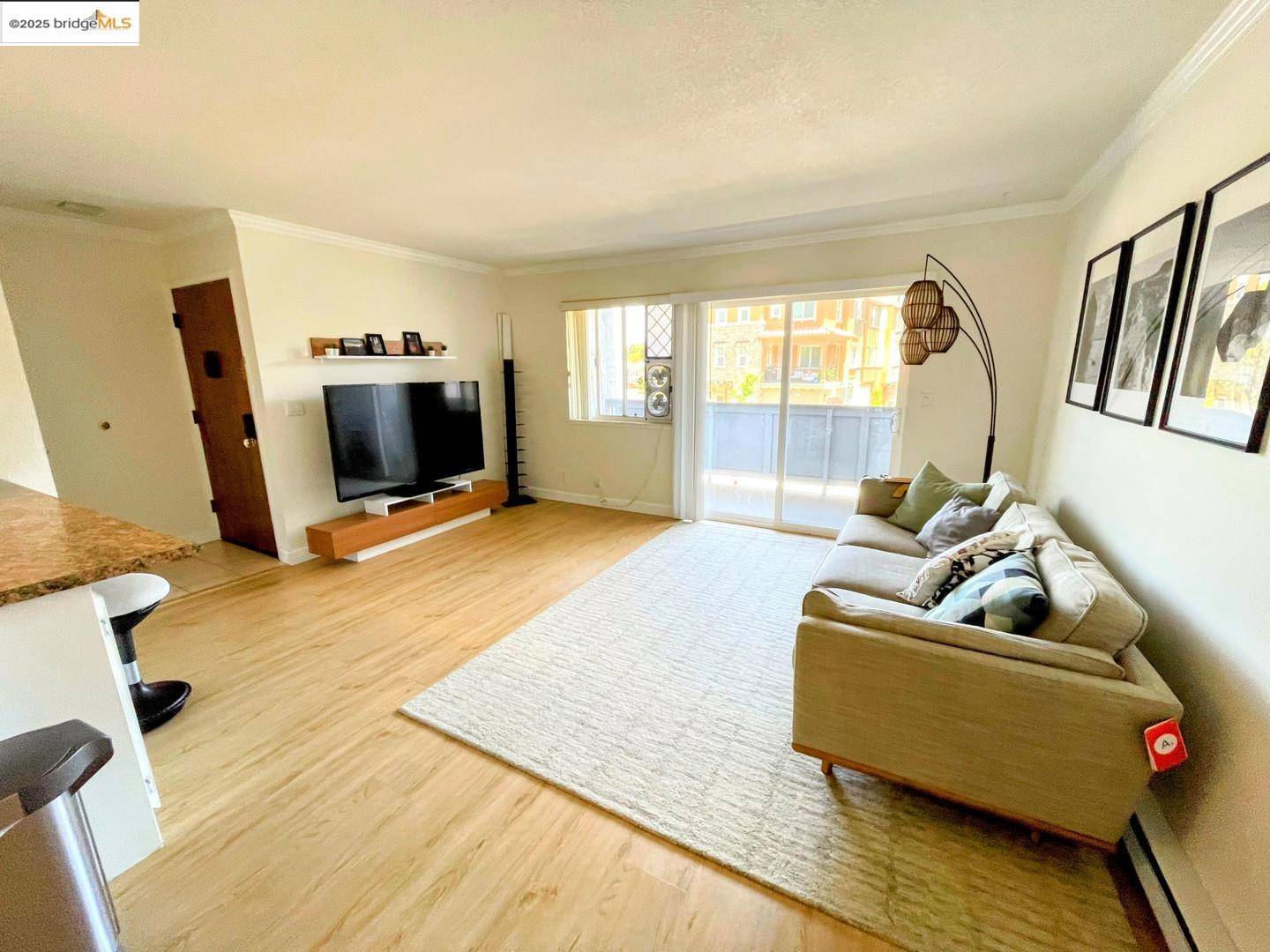 Mountain View, CA 94043,650 Alamo CT #9