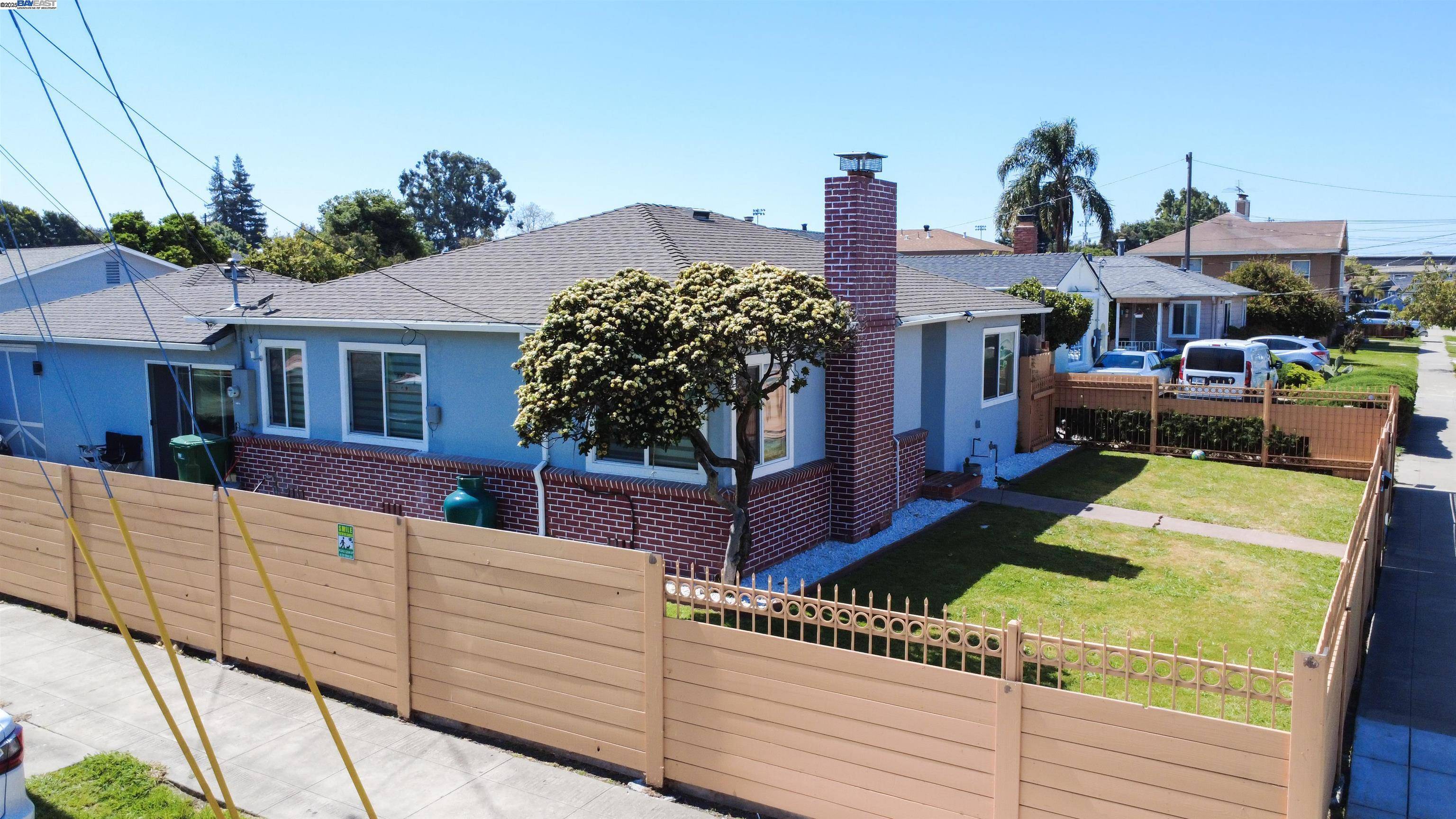 Hayward, CA 94541,22123 Peralta St
