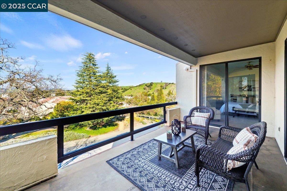 Walnut Creek, CA 94595,3711 Terra Granada #1B