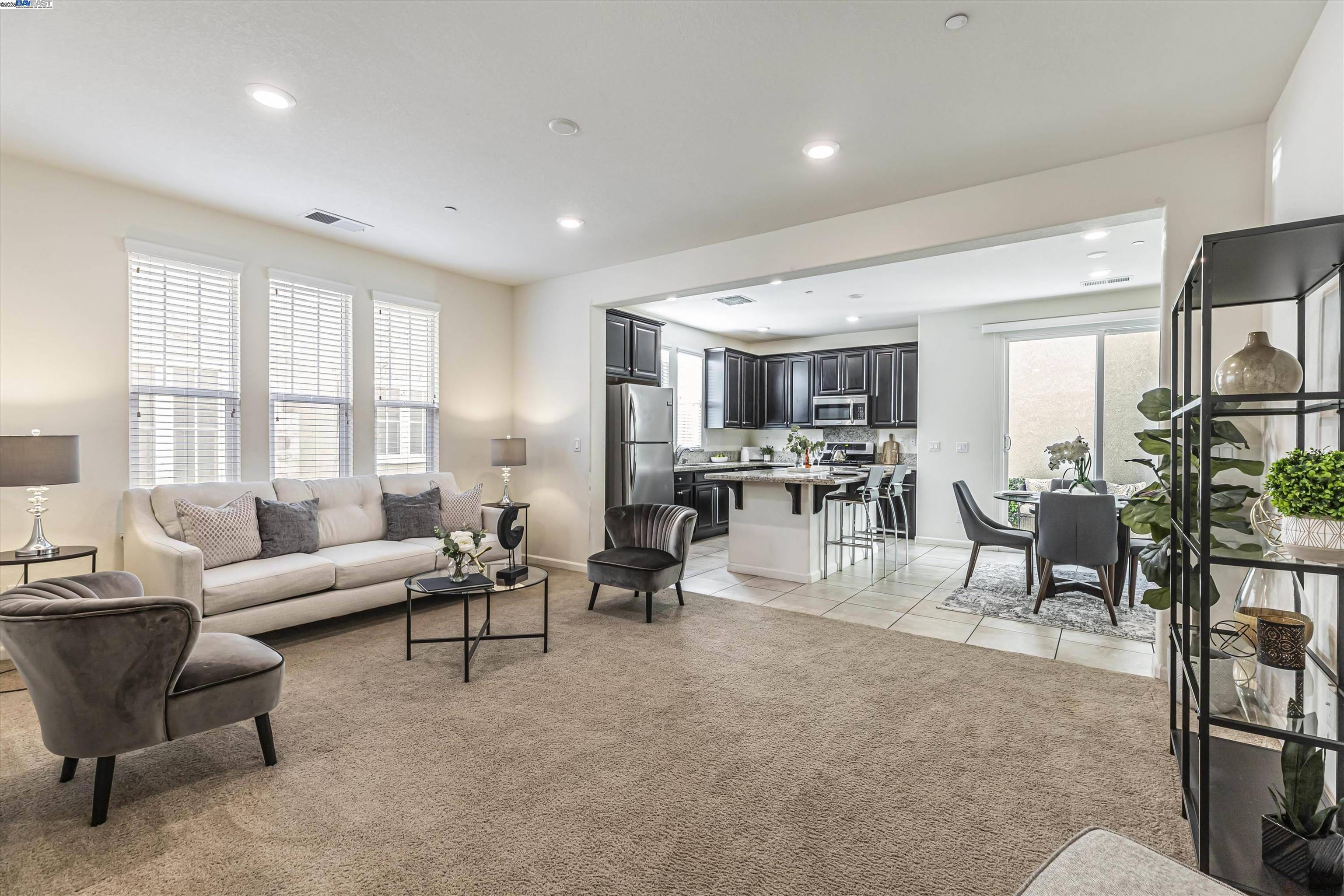 Roseville, CA 95747,2024 Honey Church Pl