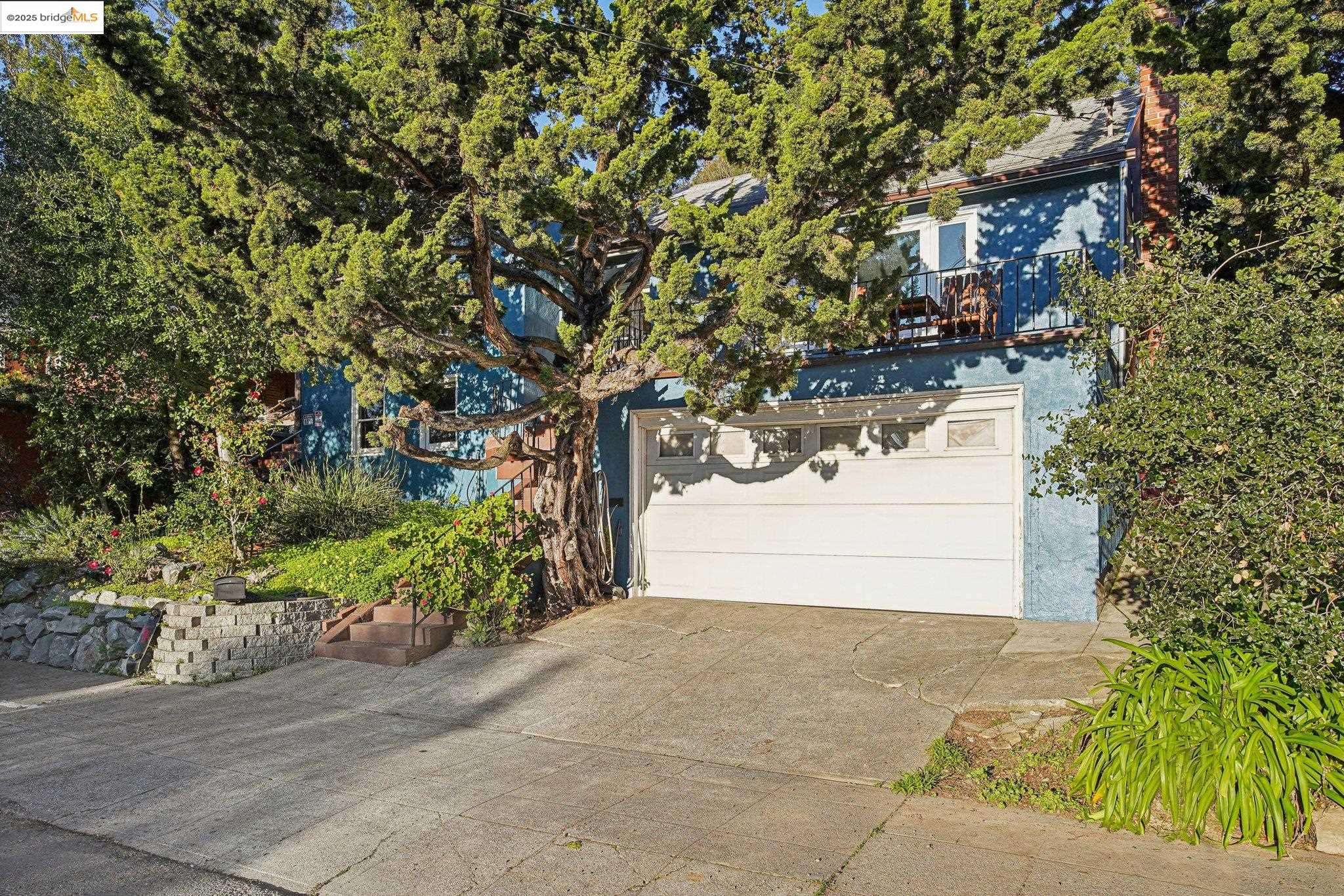 Oakland, CA 94611,6576 Lucas AVE