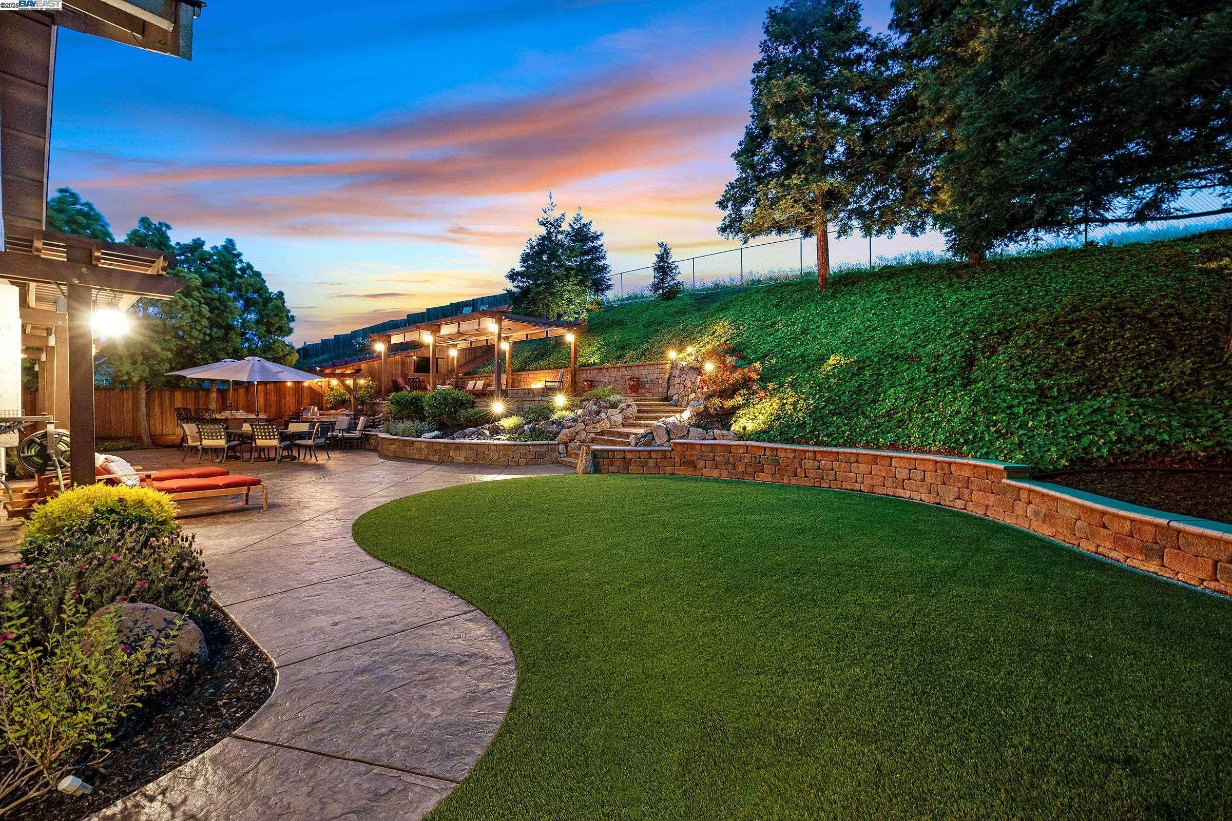 Antioch, CA 94531,2843 Bluebell Cir