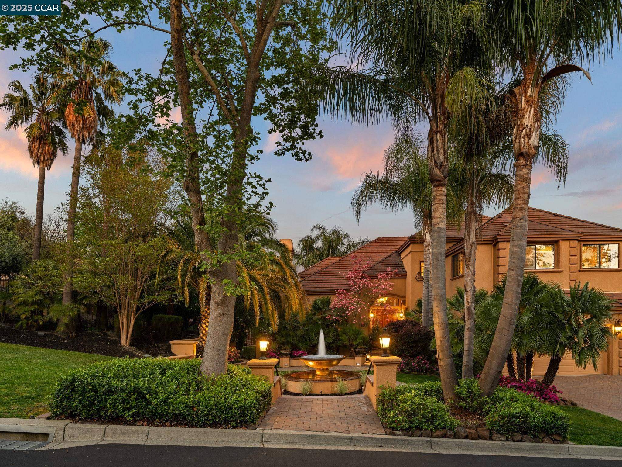 Danville, CA 94506,4640 Kingswood Dr