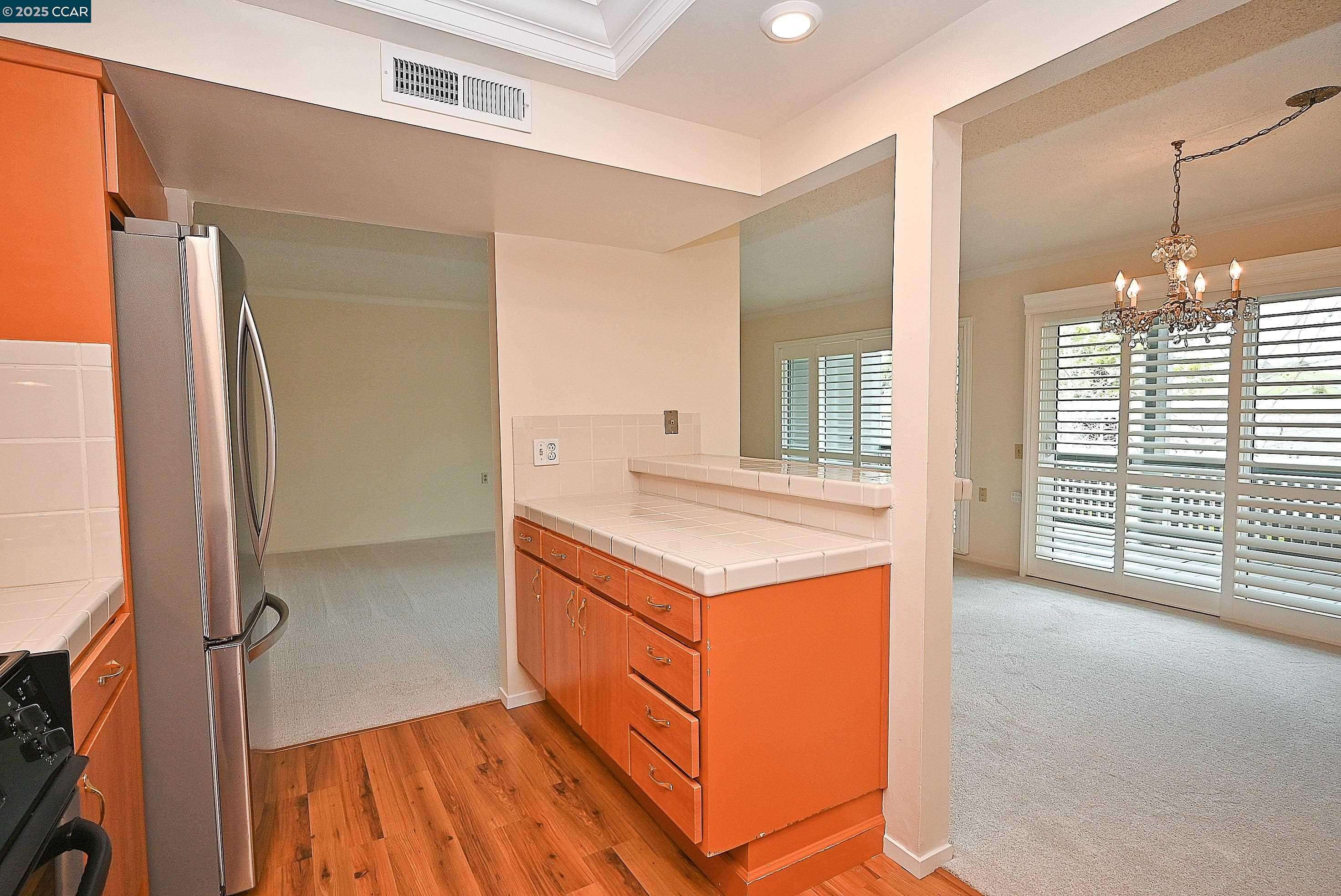 Walnut Creek, CA 94595,1348 Running Springs Rd #4