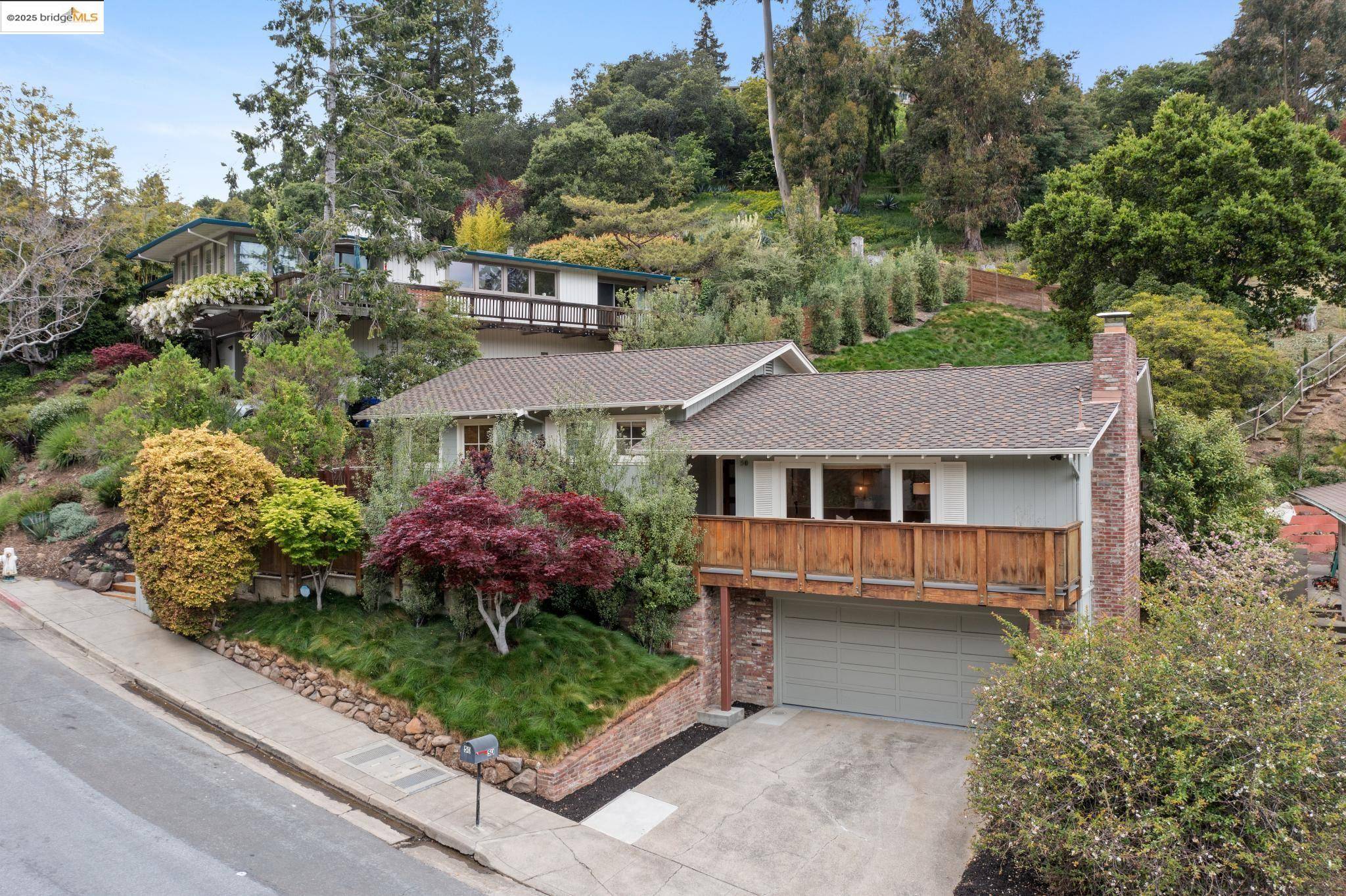 Piedmont, CA 94611,50 Calvert Ct
