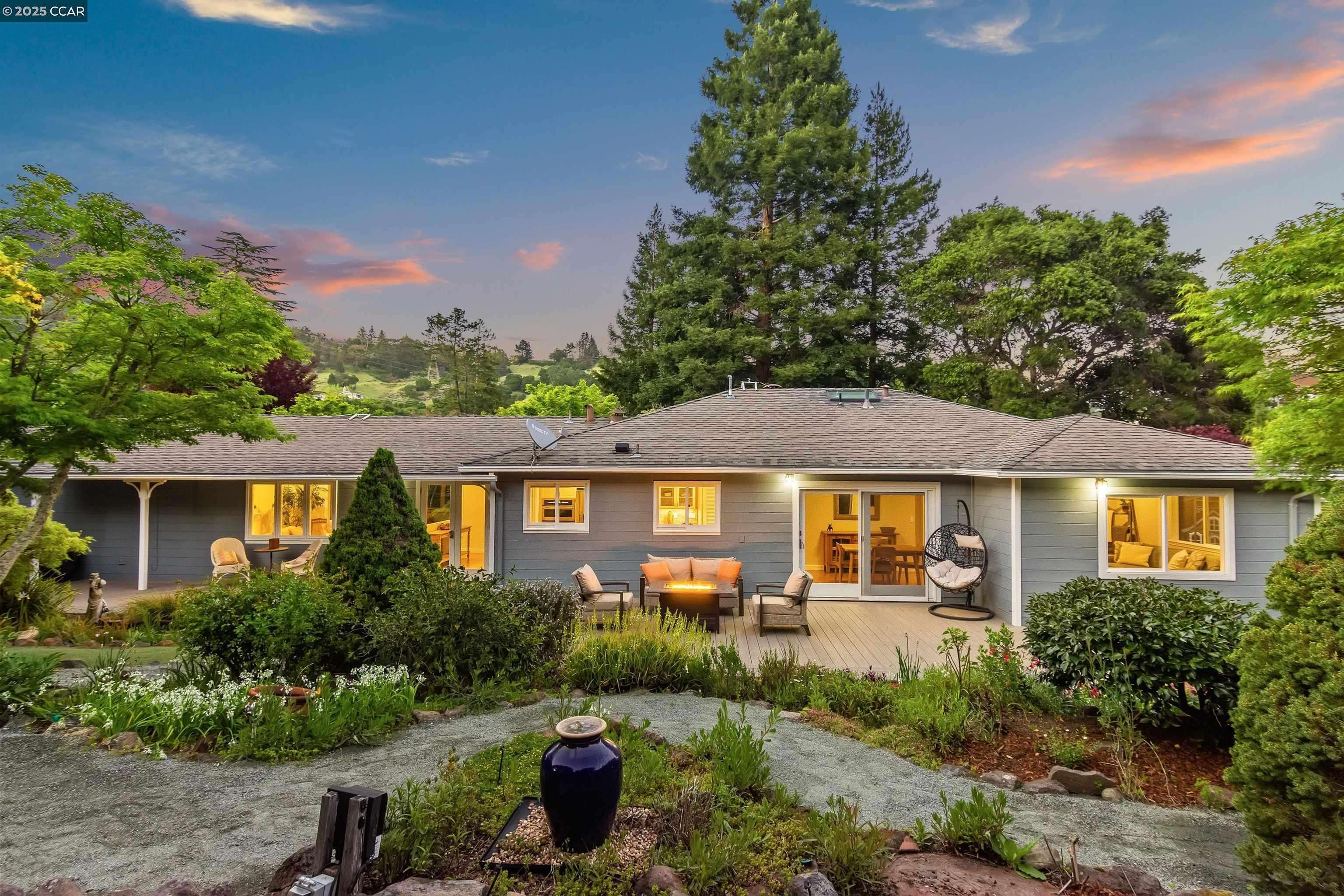 Orinda, CA 94563,44 Lost Valley Dr
